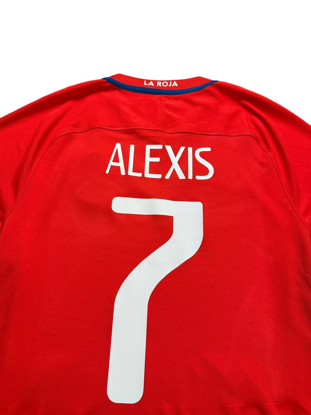 Nike Chile 2016/17 Alexis Sanchez Home Jersey Size US S / EU 44-46 / 1 - 4 Thumbnail