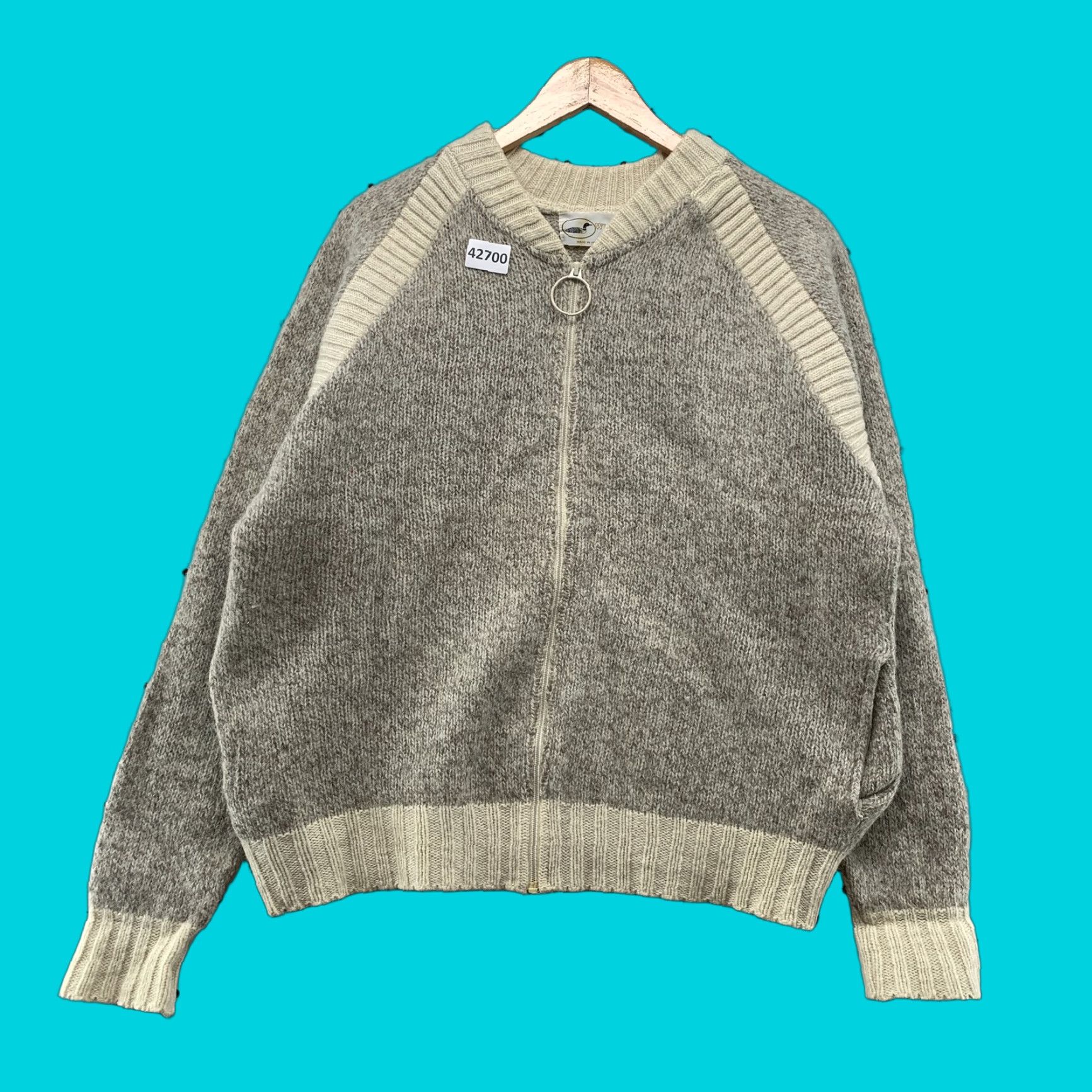 Vintage VINTAGE Winona Knits Sweater Shirt Womens Beige XL Long Sleeve Knit Made USA Pullover Winter 90s Mens Womens Size XL / US 12-14 / IT 48-50 - 1 Thumbnail