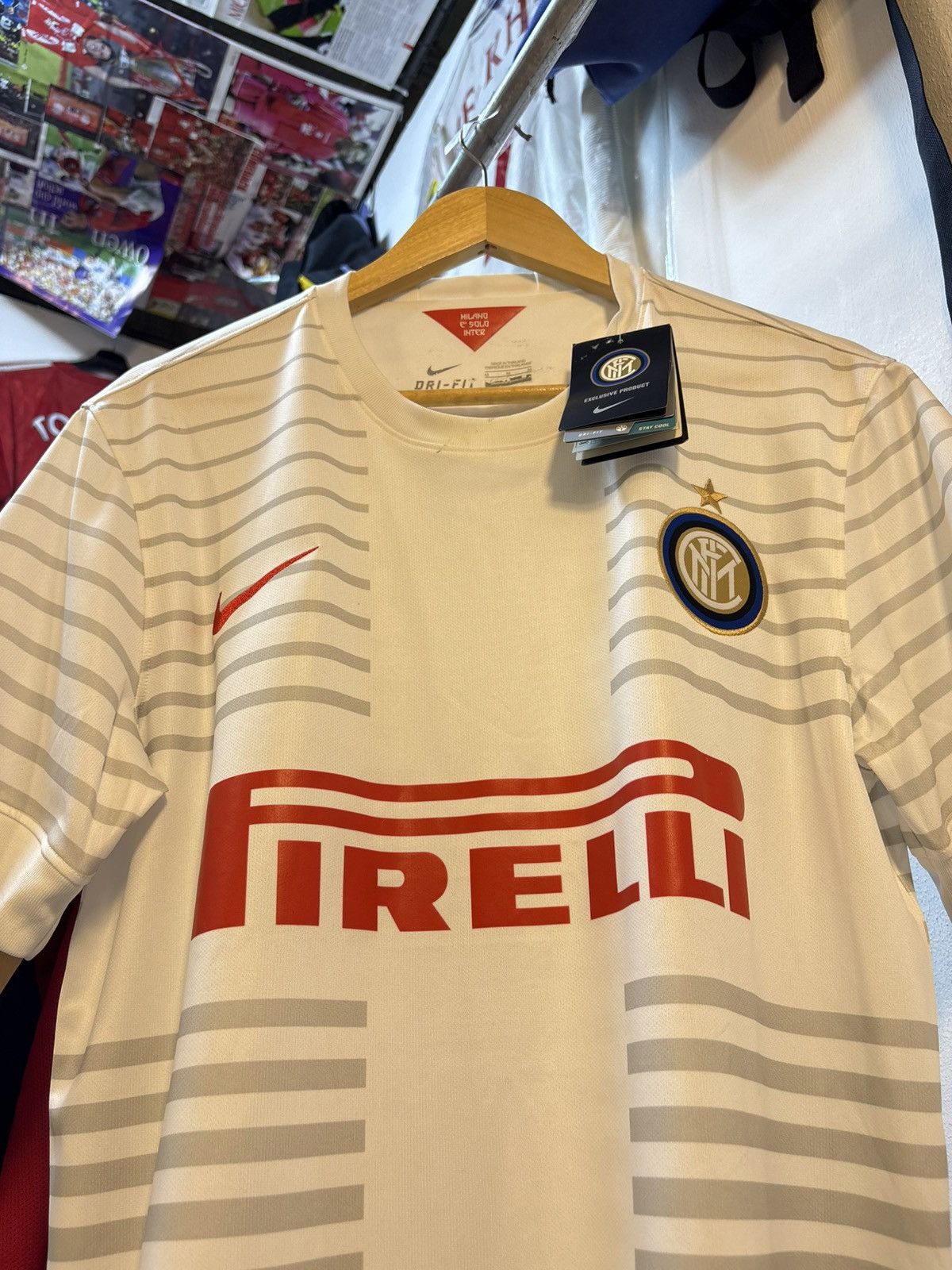 Nike 2014-2015 Inter Milan Away Kit New with tag Size US M / EU 48-50 / 2 - 2 Thumbnail