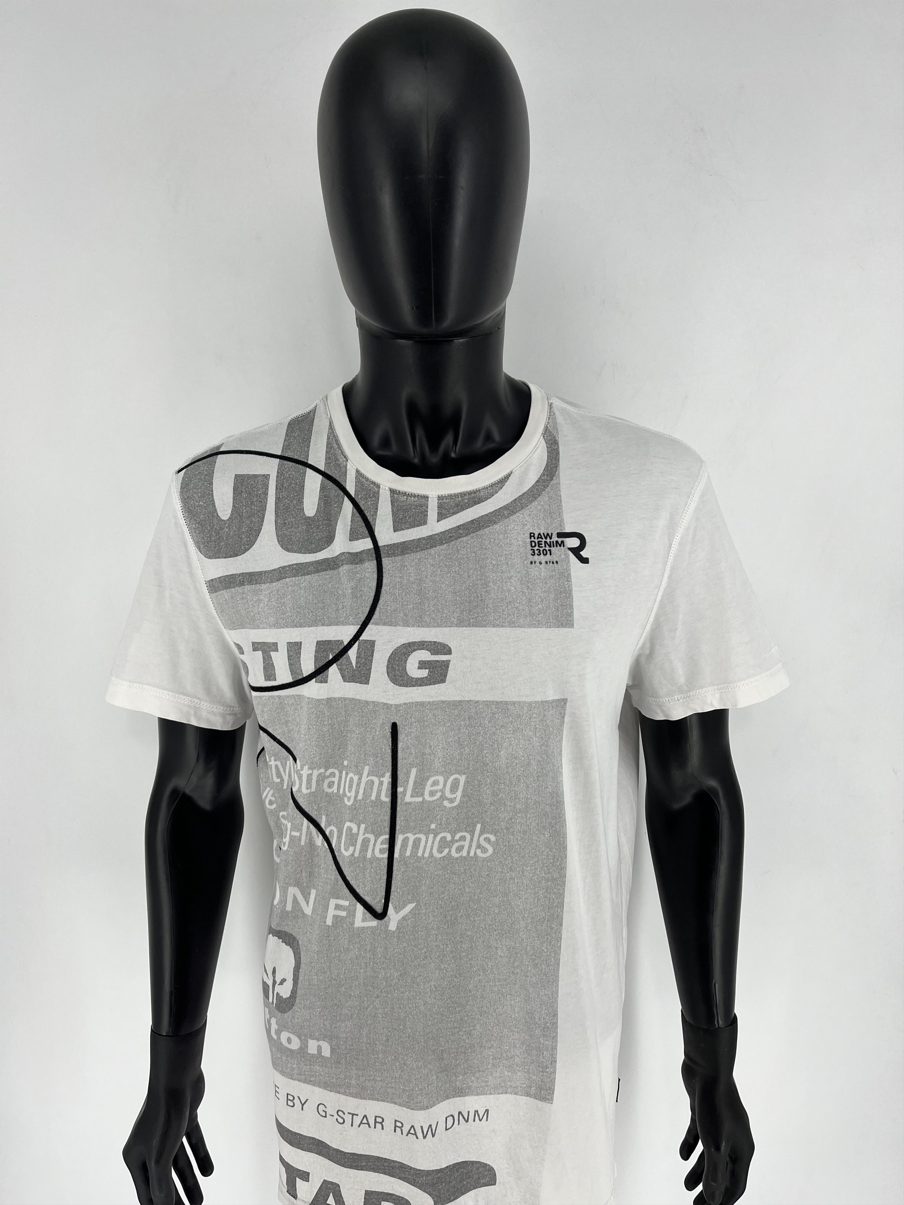 G-Star Vintage G-Star Raw T-Shirt White Big Centre Logo Size XL Size US XL / EU 56 / 4 - 5 Thumbnail