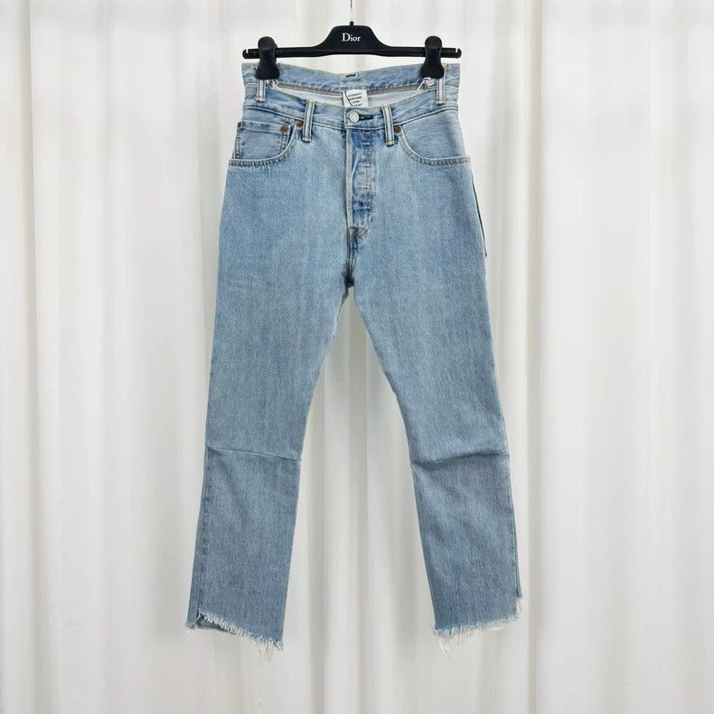 Vetements Vetements SizeS Distressed washed denim long pants Size US 28 / EU 44 - 1 Thumbnail