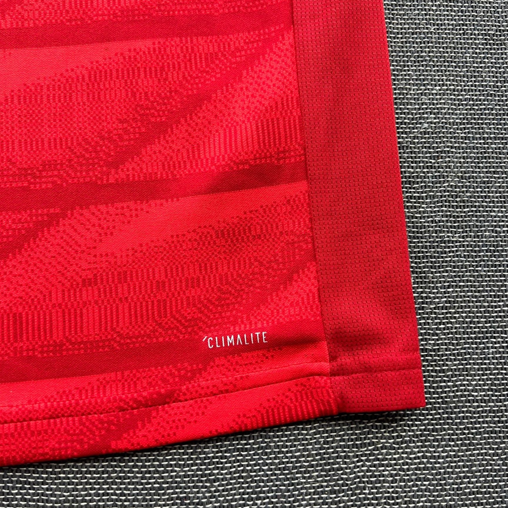 Adidas Bayern Munich 2019 2020 Home Football Jersey Mens Medium Adidas Shirt Red Size US M / EU 48-50 / 2 - 7 Thumbnail