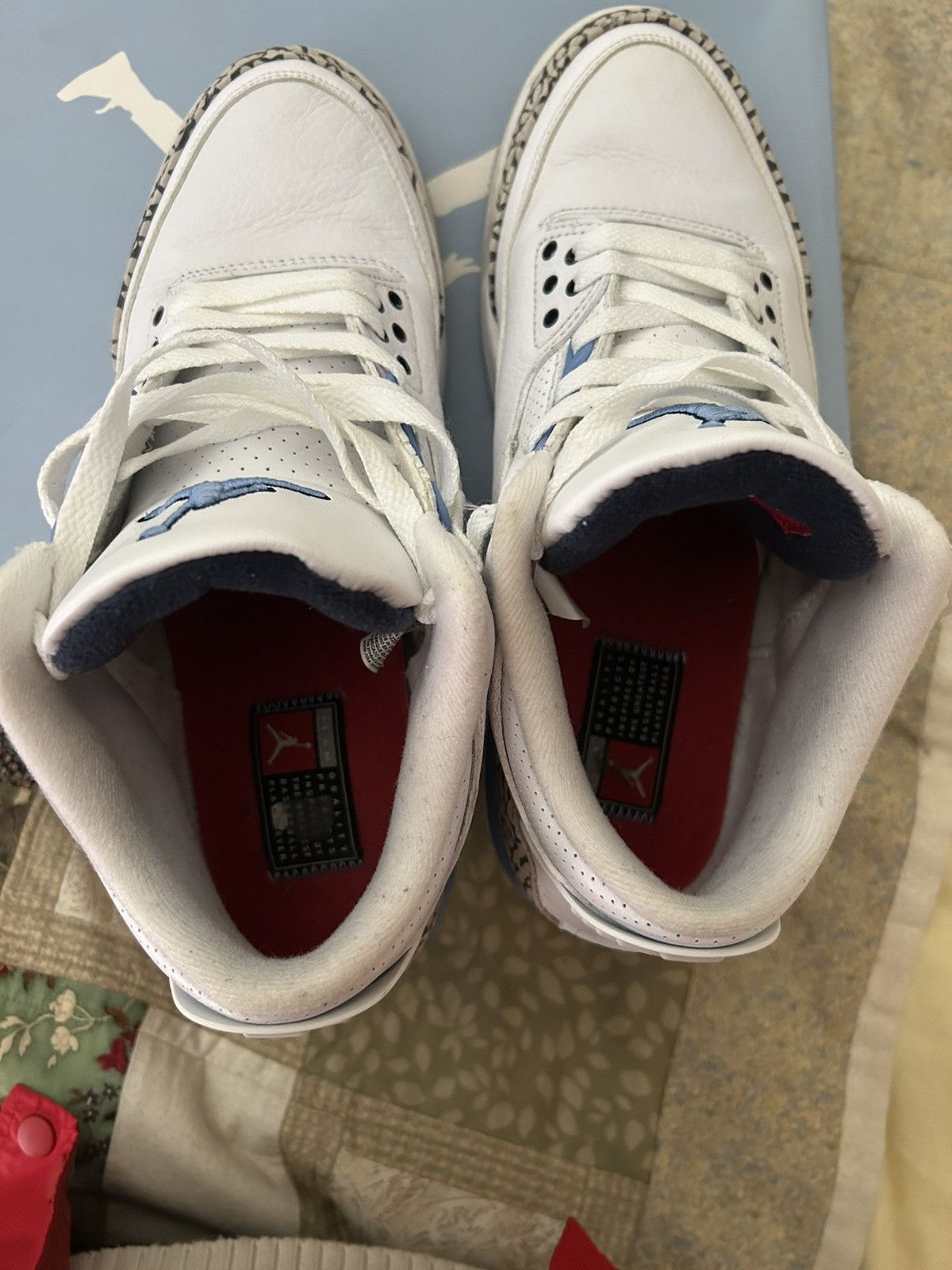 Jordan Brand Air Jordan 3 “UNC” Size US 8.5 / EU 41-42 - 7 Thumbnail