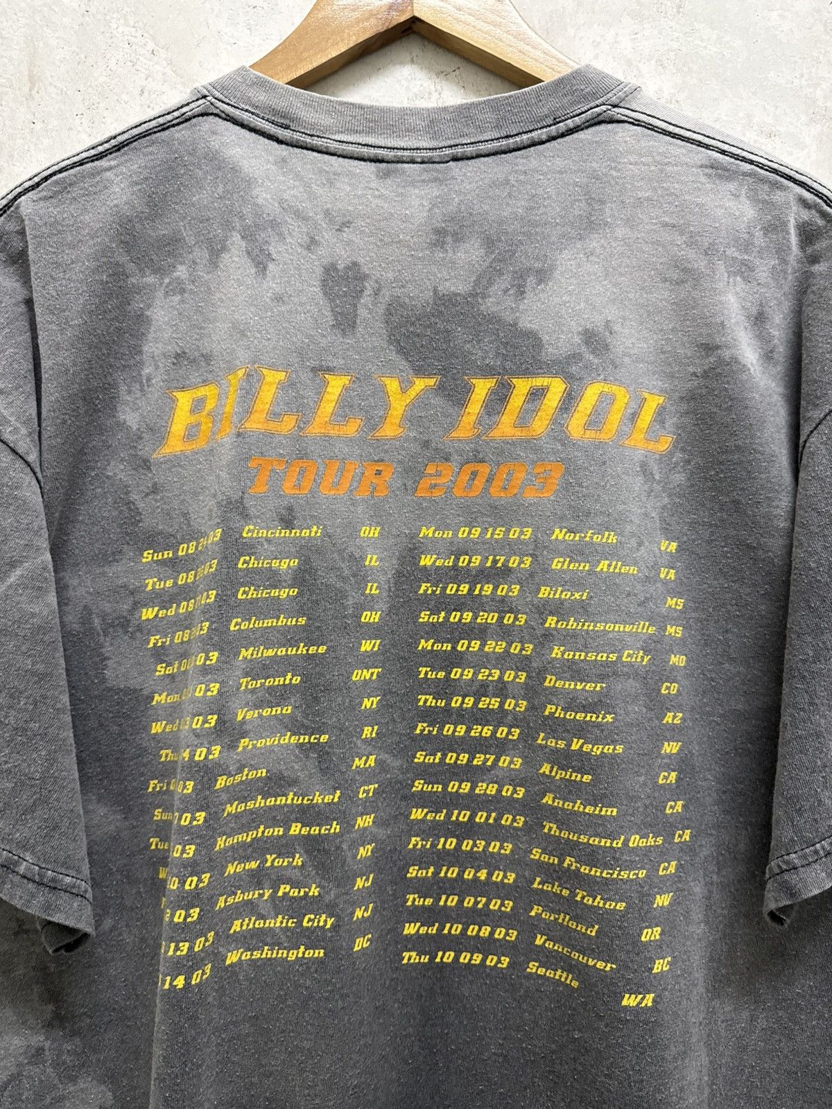 Band Tees Vintage Sun Faded Billy Idol 2003 Tour Band Tees Size US XL / EU 56 / 4 - 6 Thumbnail