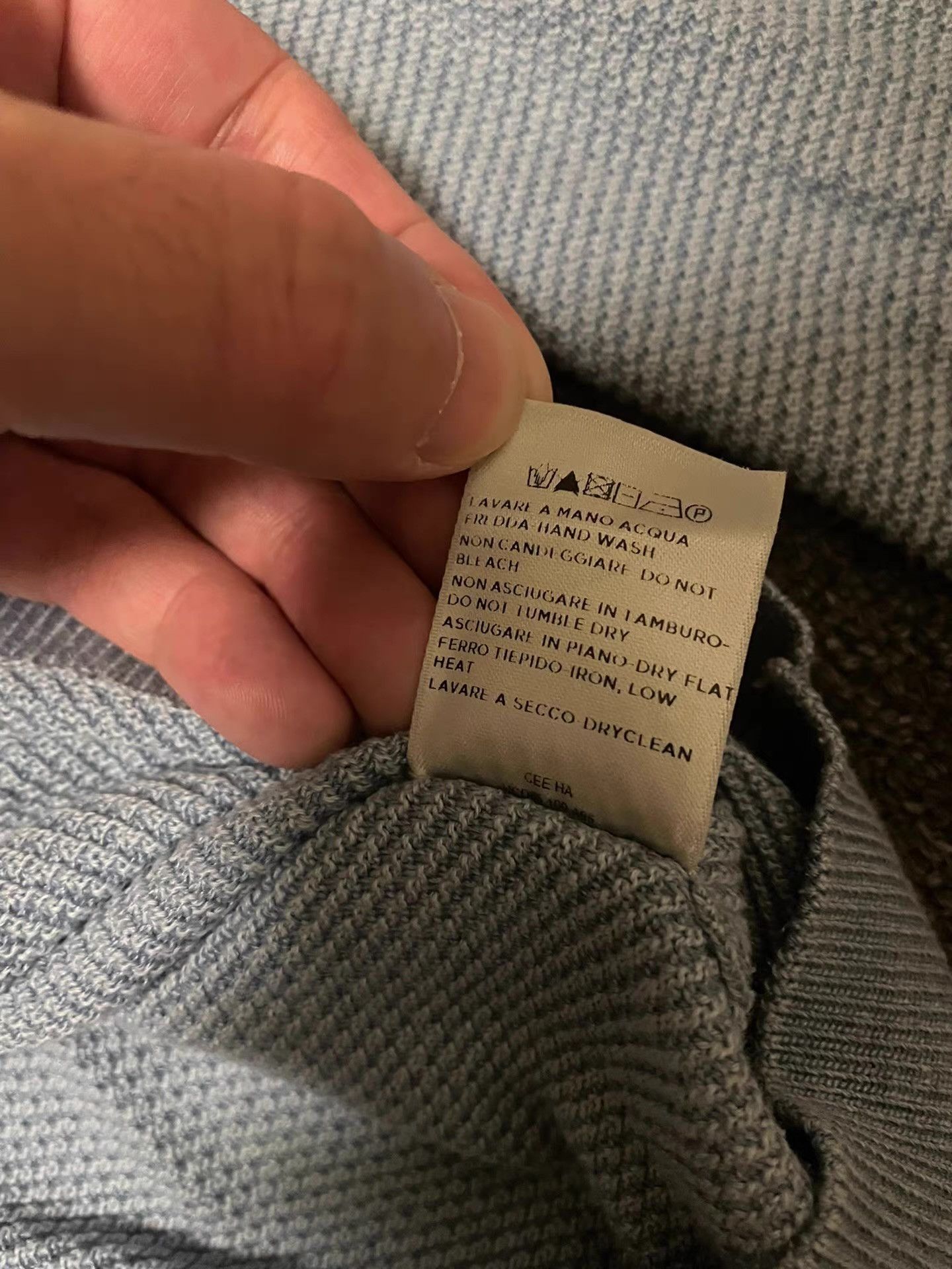 Ermenegildo Zegna Ermenegildo Zegna mainline V-neck pullover Size US M / EU 48-50 / 2 - 5 Thumbnail