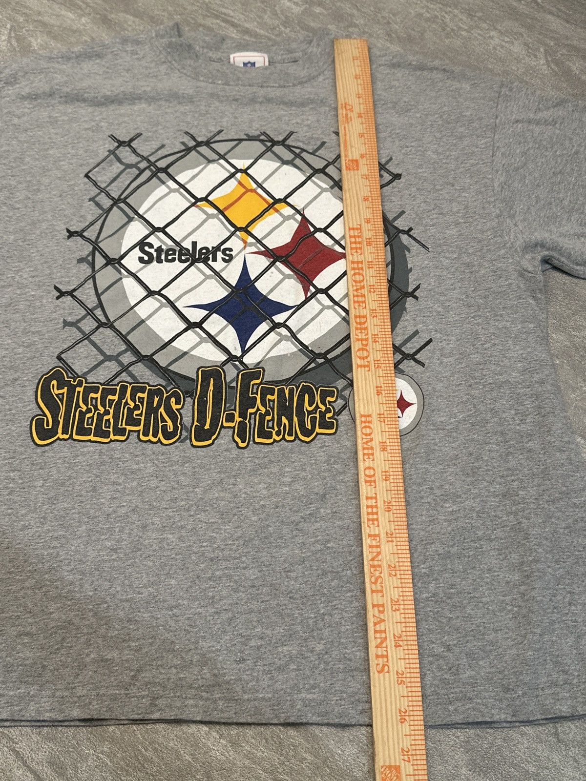 NFL × Vintage VTG NFL Brand Pittsburgh Steelers Football "D-Fence" T-Shirt Size US M / EU 48-50 / 2 - 7 Thumbnail