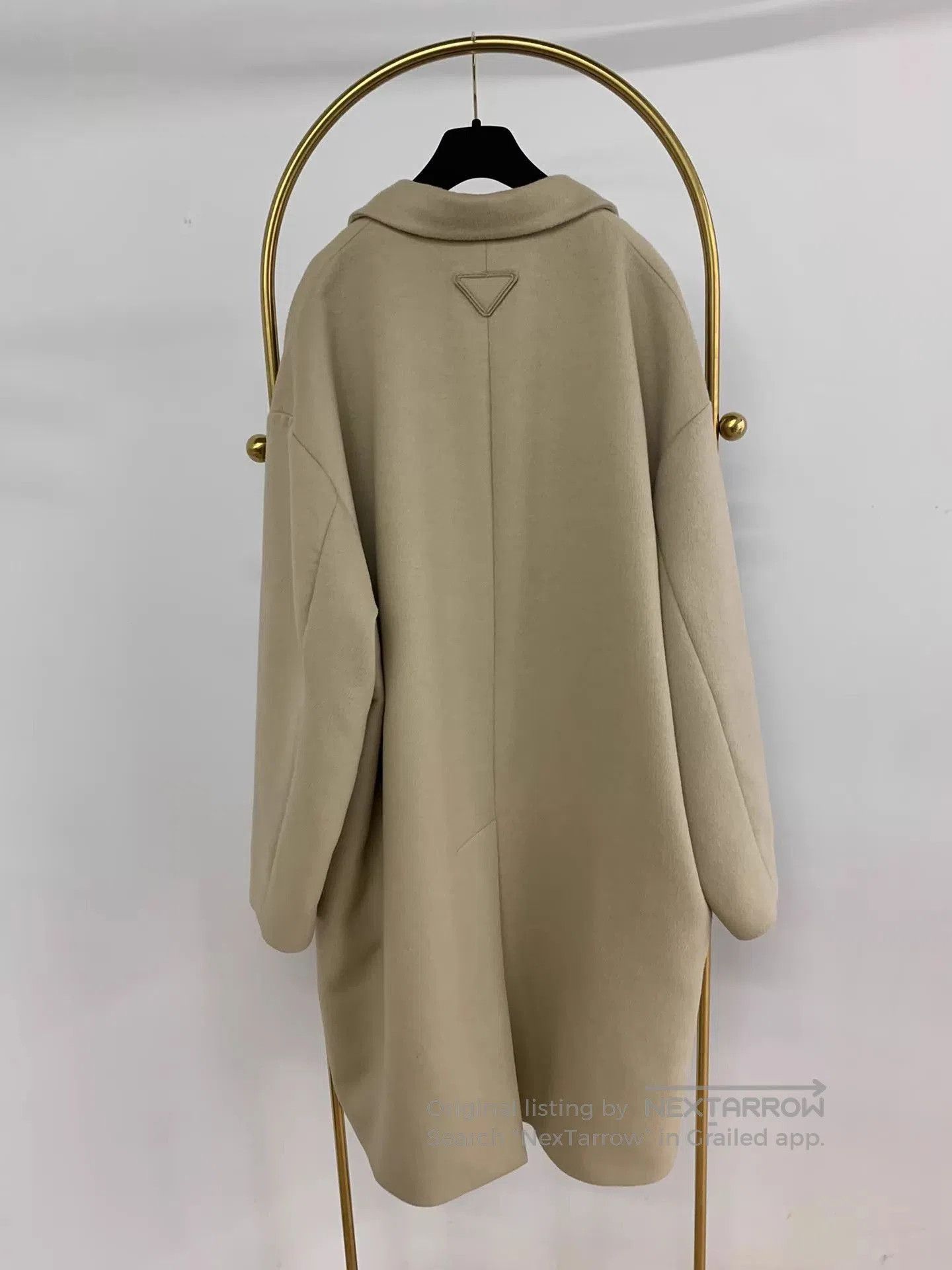 Prada Beige Oversized Long Coat Size L. Size US L / EU 52-54 / 3 - 3 Thumbnail