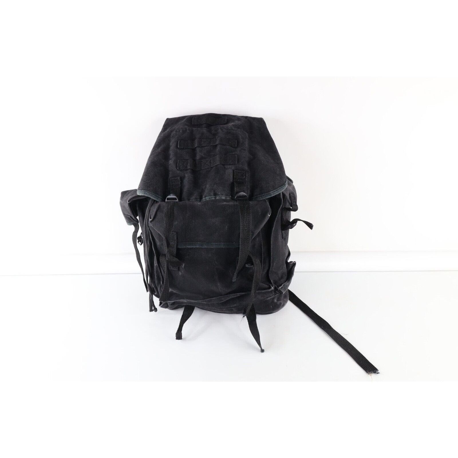 Vintage Vintage 90s Streetwear Heavyweight Canvas Rucksack Size ONE SIZE - 1 Thumbnail