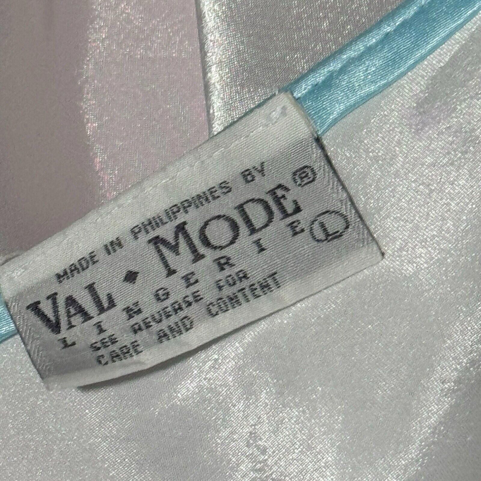 Designer Vtg Val Mode White Satin Embroidered Chemise Nightgown L Size ONE SIZE - 8 Thumbnail