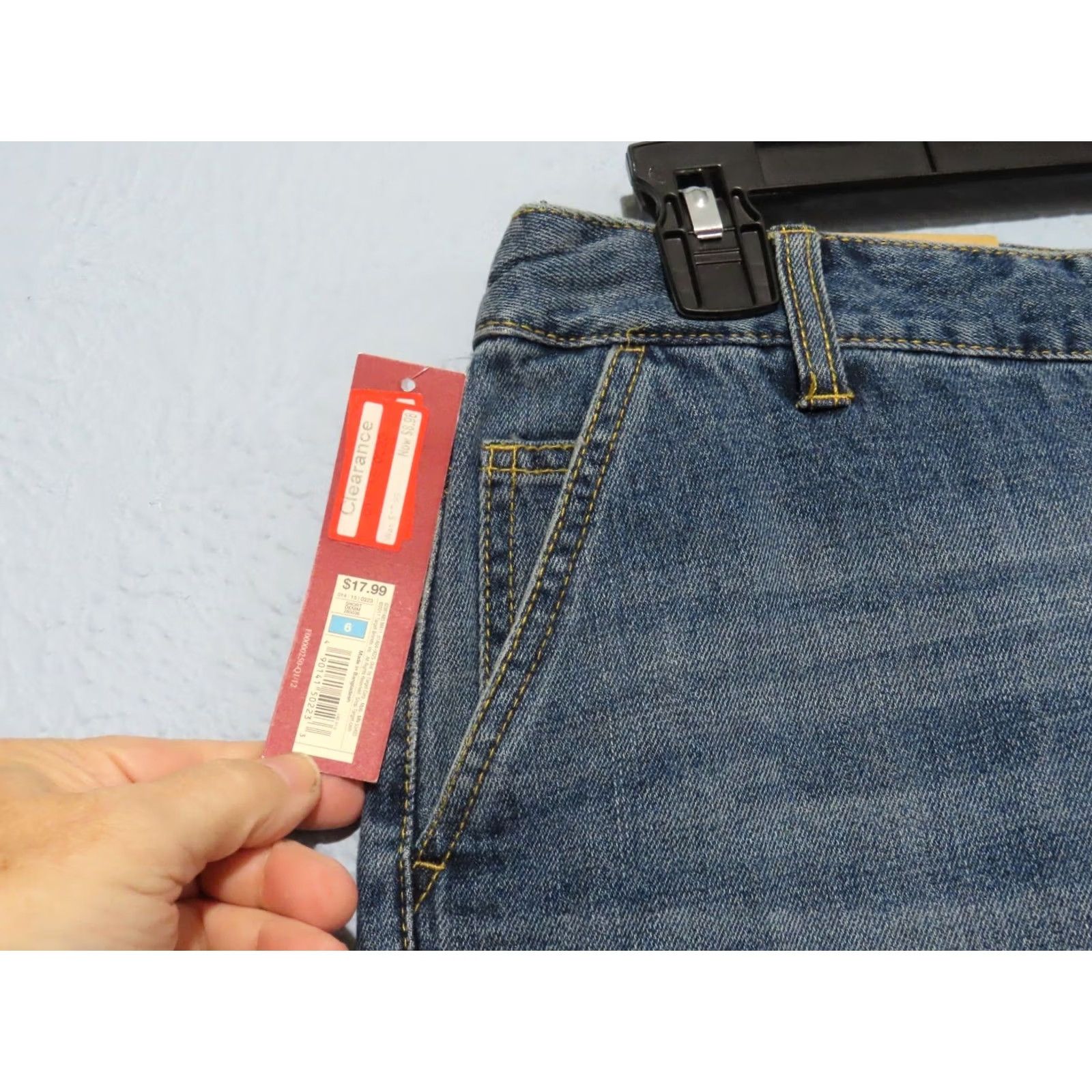 Merona Merona Fit 1 Womens Size 6 Blue Jean High Rise Bermuda Shorts NWT Denim 100% Cotton Blue Womens Menstrual? Size 28" / US 6 / IT 42 - 3 Thumbnail