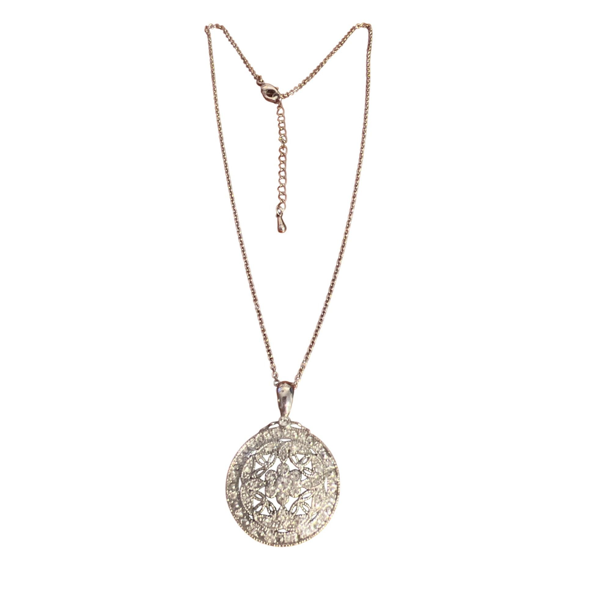 Other Silver Tone Necklace Round Medallion Pendant Filagree Open W Size ONE SIZE - 1 Thumbnail