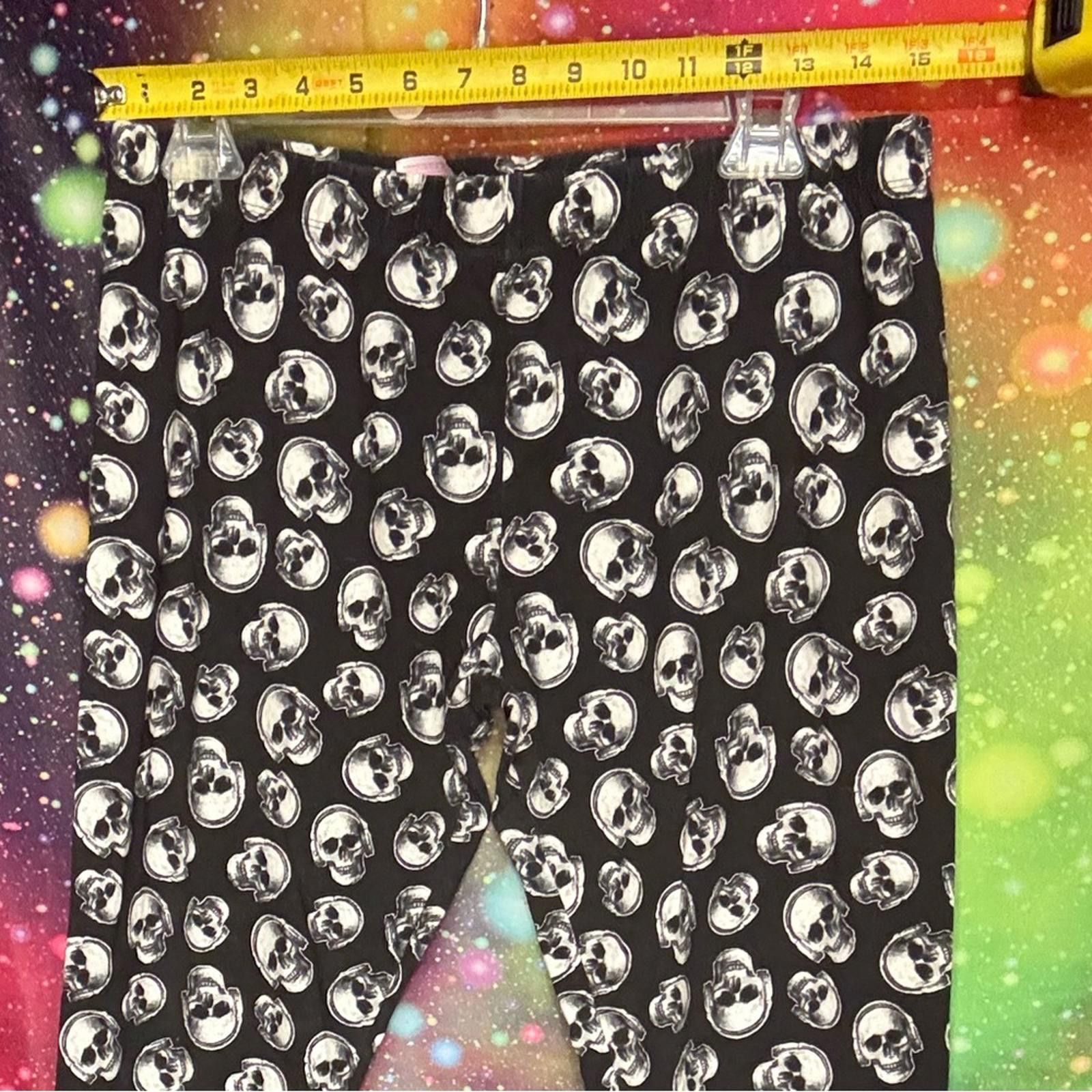 Designer Black Skull Print Leggings Size 36" / US 14 / IT 50 - 2 Thumbnail