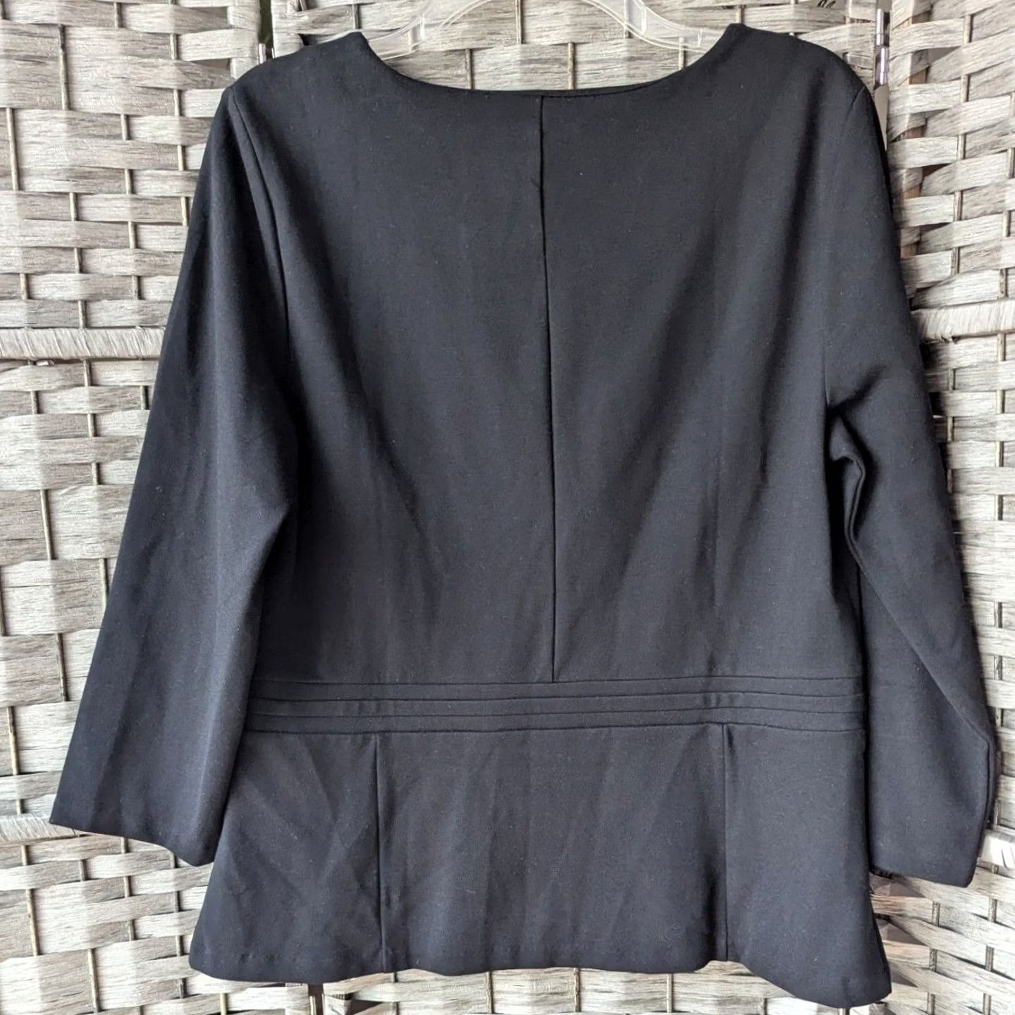 Talbots Talbots Peplum Top Black Gold Horsebit Detail Ponte Knit Classic Office Chic Lg Size L / US 10 / IT 46 - 4 Thumbnail