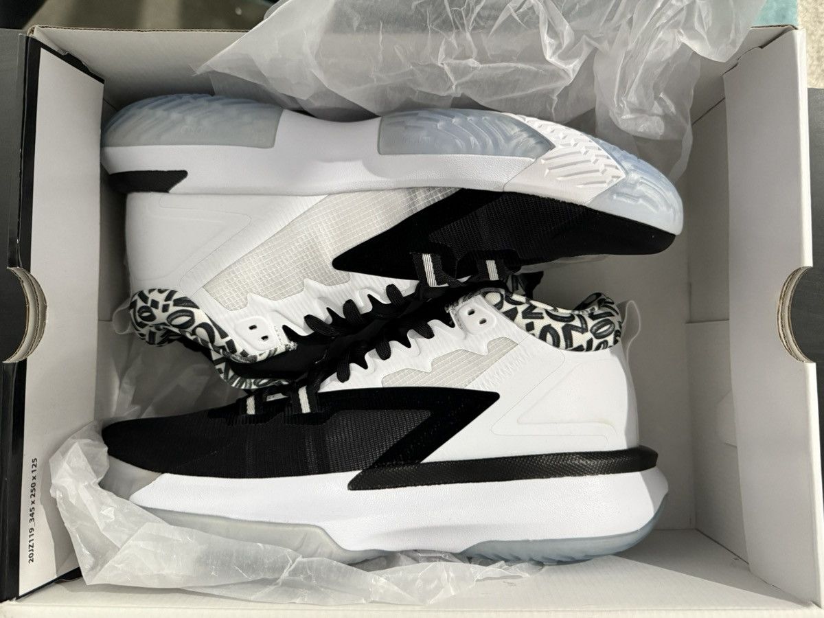 Jordan Brand Jordan Zion 1 Gen Zion Size US 10 / EU 43 - 2 Thumbnail