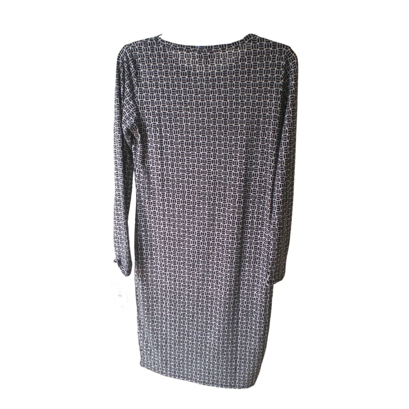 Other NWT LuLaRoe Black White Debbie Dress SMALL Size S / US 4 / IT 40 - 6 Thumbnail