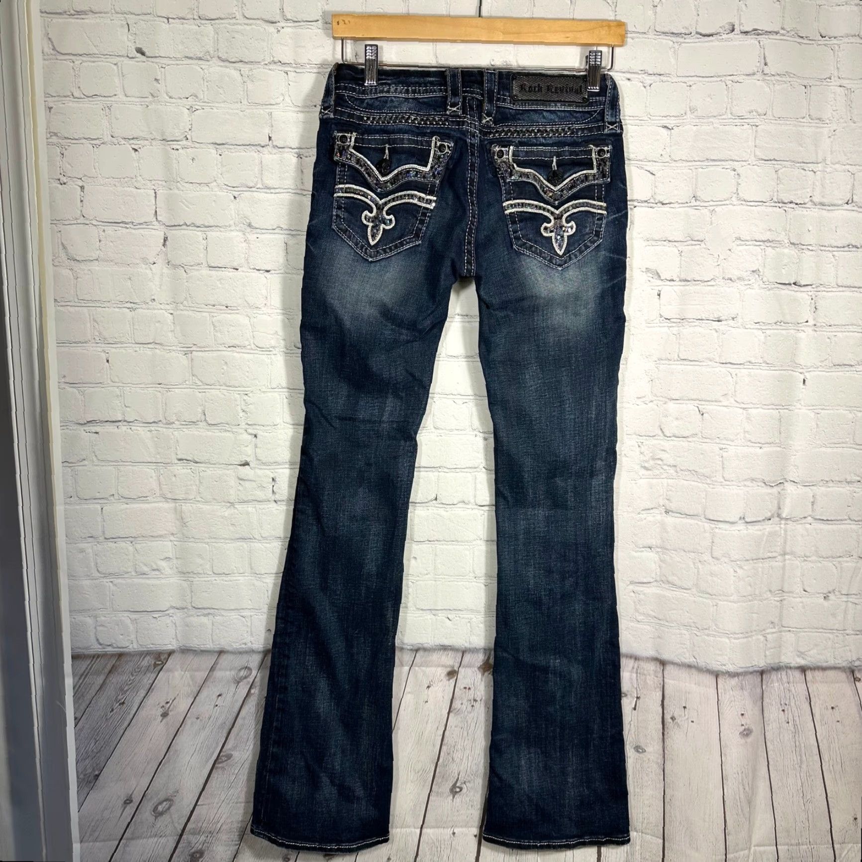 Vintage Rock Revival Jeans Womens 26 Dark Wash Bootcut 5-Pocket Sequin Fleur De Lis Embroidered Distressed Leather Logo Rock Western Bohemian 90s Mens? Size 26" / US 2 / IT 38 - 4 Thumbnail