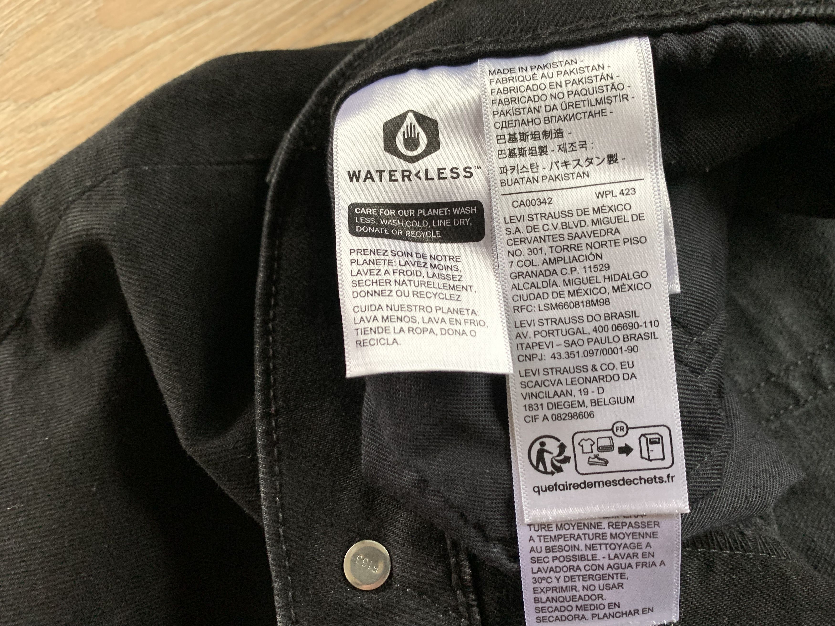 Levi's Levis Premium 541 Black Jeans Size US 38 / EU 54 - 9 Thumbnail