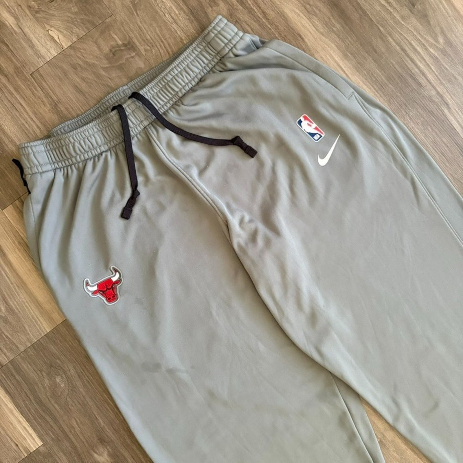 Nike Nike NBA Chicago Bulls Player Issue Travel Pant AV1680-002 L Size US 36 / EU 52 - 2 Thumbnail