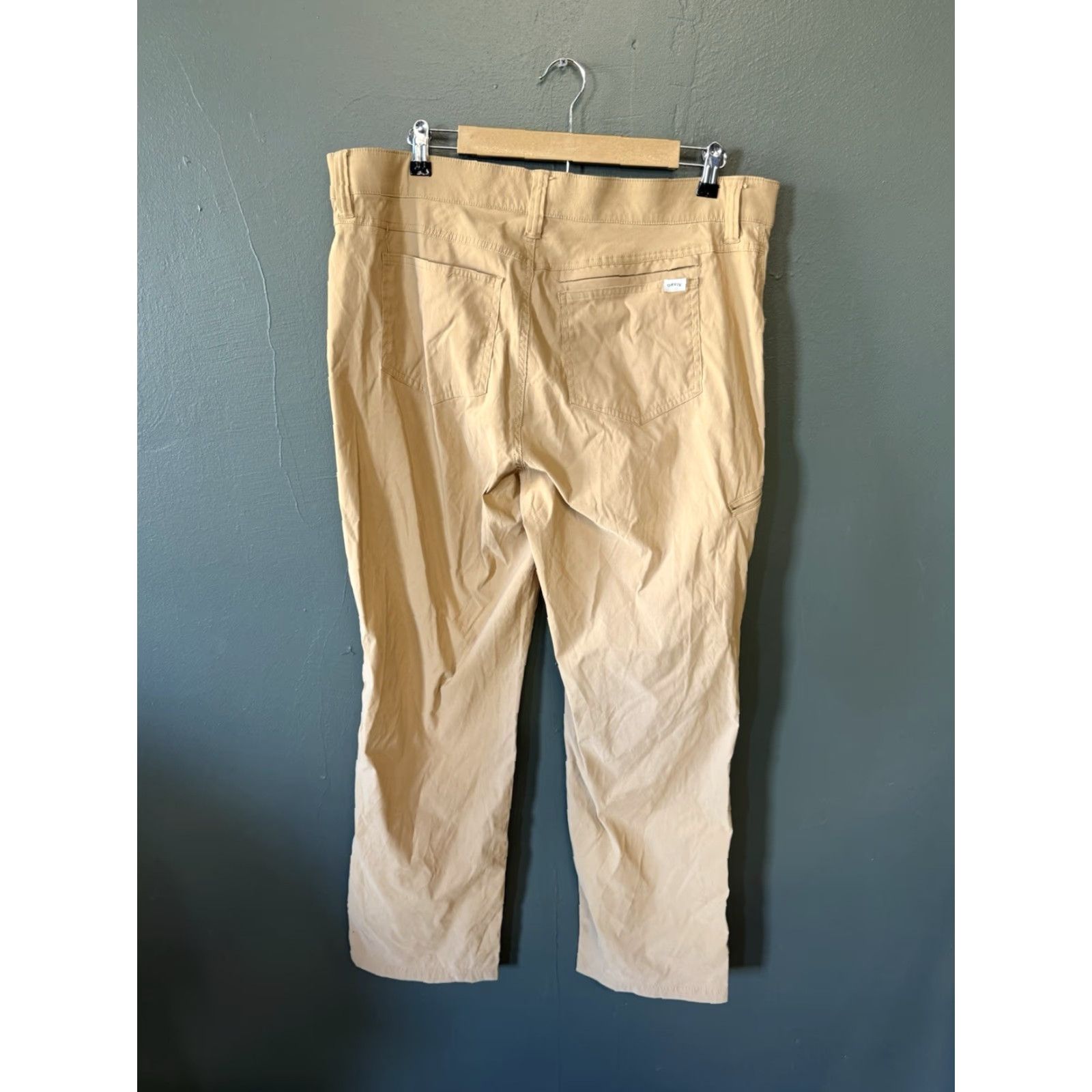 Orvis Orvis Mens Chino Pants Athletic Beige 38x32 Shirt Pants Mens 38 Beige Chino Athletic Regular Size 38 32 Size US 38 / EU 54 - 2 Thumbnail