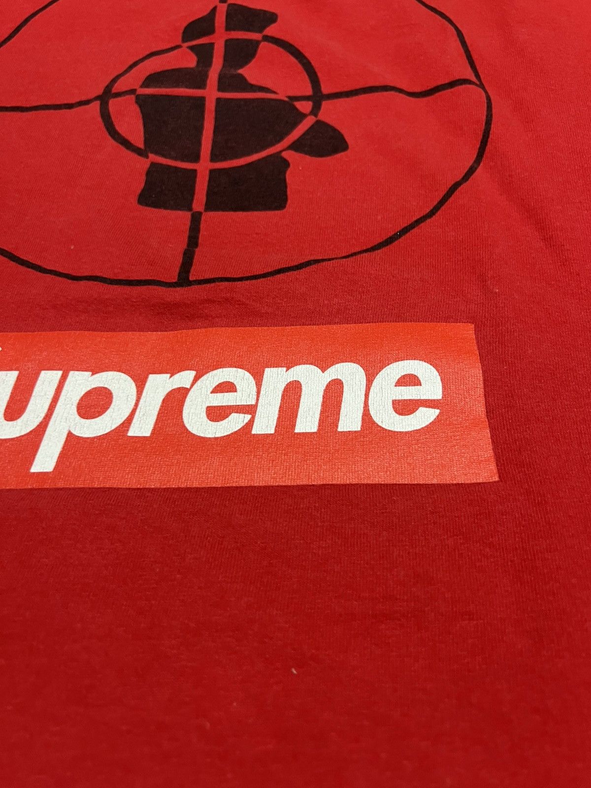 Supreme 🔥 SUPREME PUBLIC ENEMY MENS XL RED TARGET T 8/10 easy🔥 Size US XL / EU 56 / 4 - 3 Thumbnail