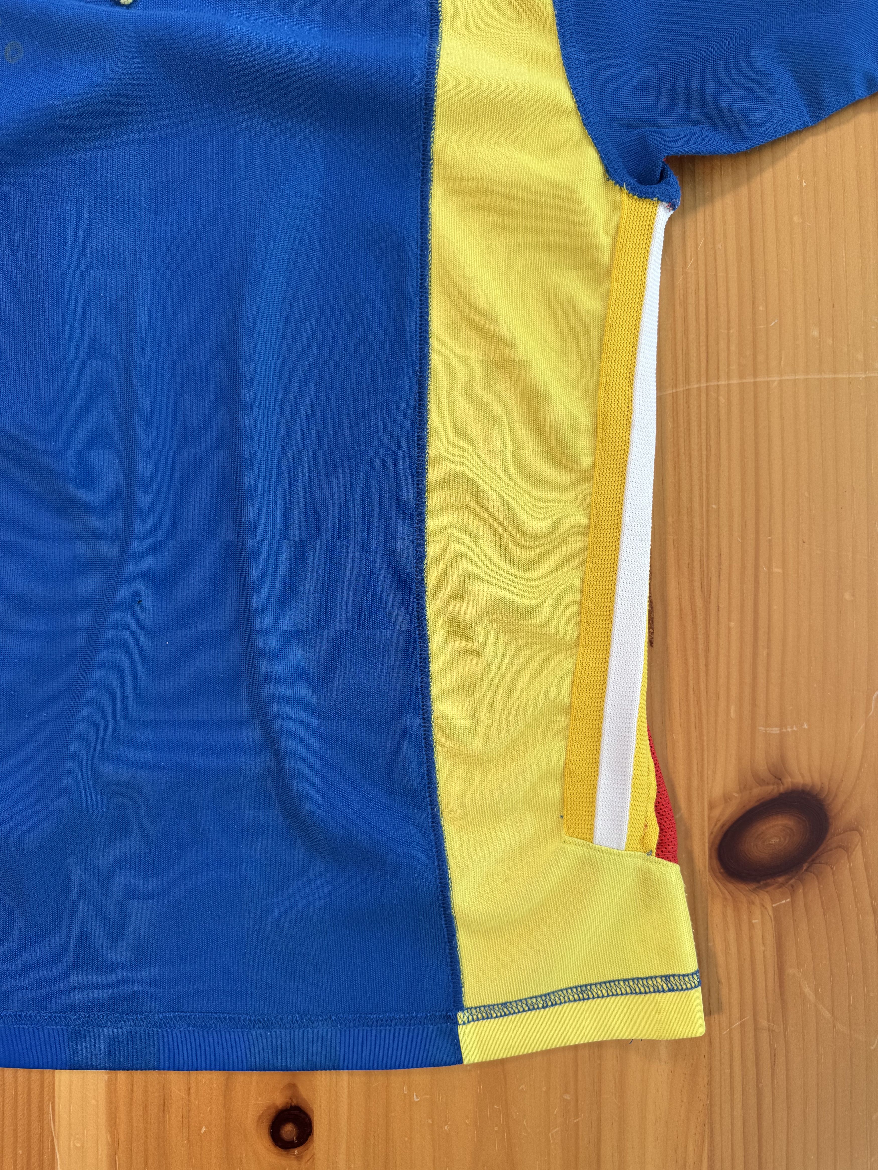 Comme des Garcons Comme des Garcons Reconstructed Soccer Jersey Size US M / EU 48-50 / 2 - 2 Thumbnail
