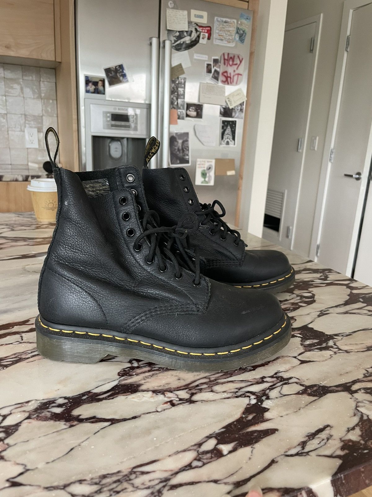Dr. Docs Martens Doc 8A07 Mens Lace Up Air Wair Punk Grunge Soft Toe
Boots US 6 NWT ROCKPORT Mens Brown Weather Or Not Toe Block Heel  main image 2