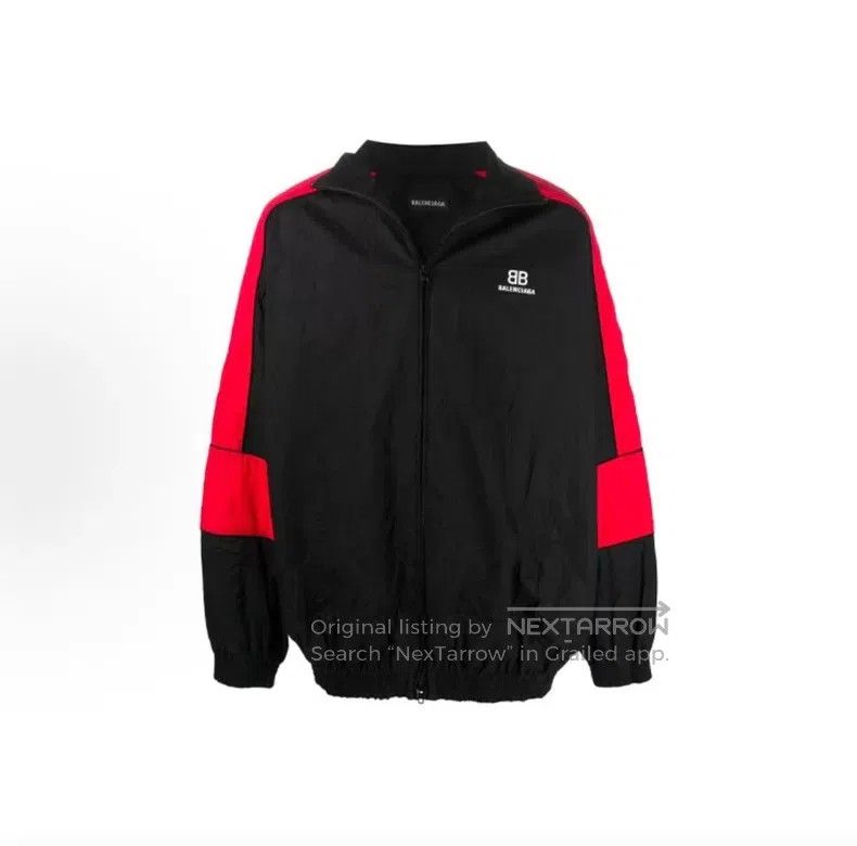 Balenciaga Balenciaga Logo Pattern Patched Jacket Size US S / EU 44-46 / 1 - 7 Thumbnail