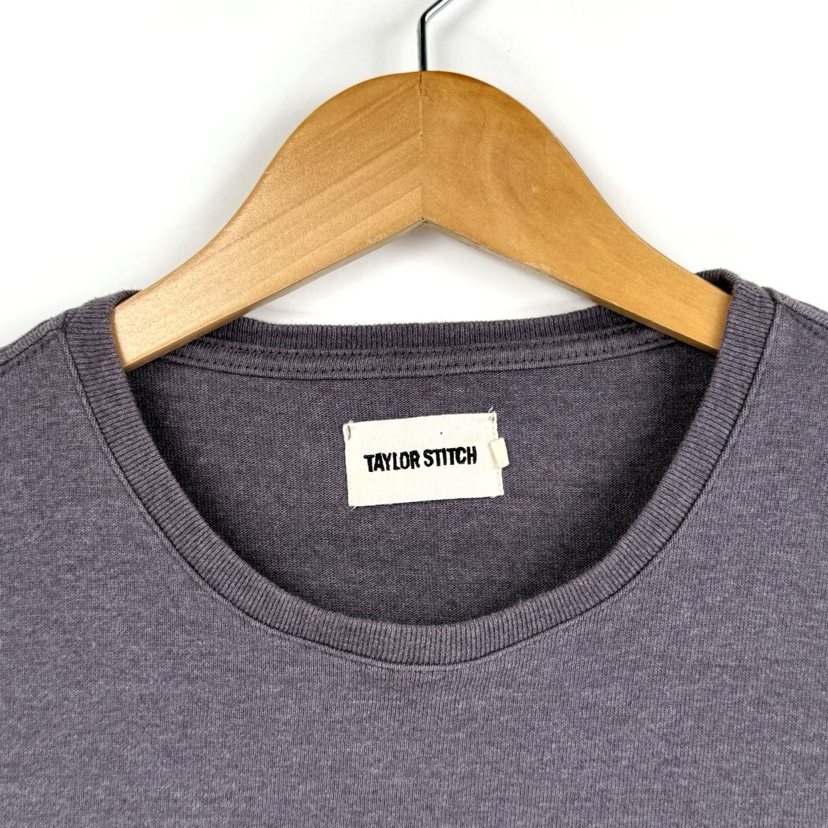 Taylor Stitch Taylor Stitch Mens T-Shirt Shirt 38 Plum Thick Cotton Heavy Bag Pocket Crew Neck Short Sleeve Adult Purple 90s? Size US M / EU 48-50 / 2 - 3 Thumbnail