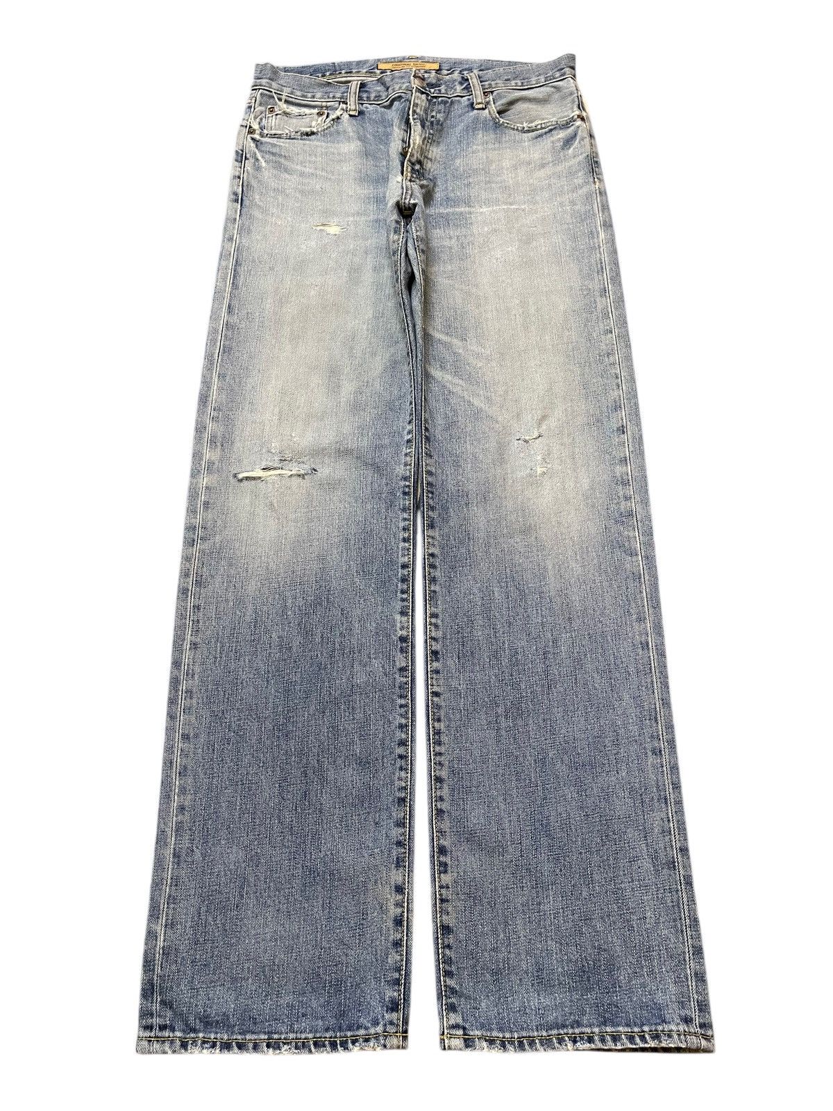 Uniqlo Vintage Japanese Uniqlo Light Faded Wash Distress Loose Jean Size US 33 - 1 Thumbnail