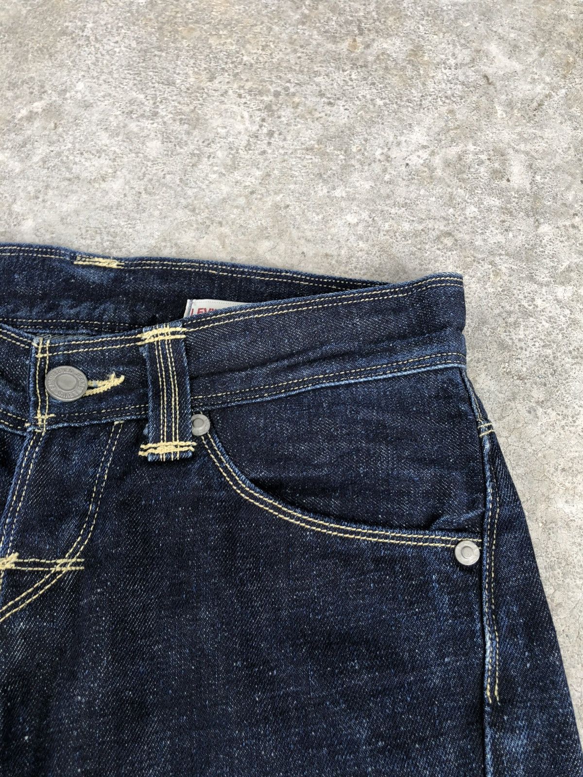 If Six Was Nine Levis Engineered Flared Jeans Distressed Size US 28 / EU 44 - 14 Thumbnail