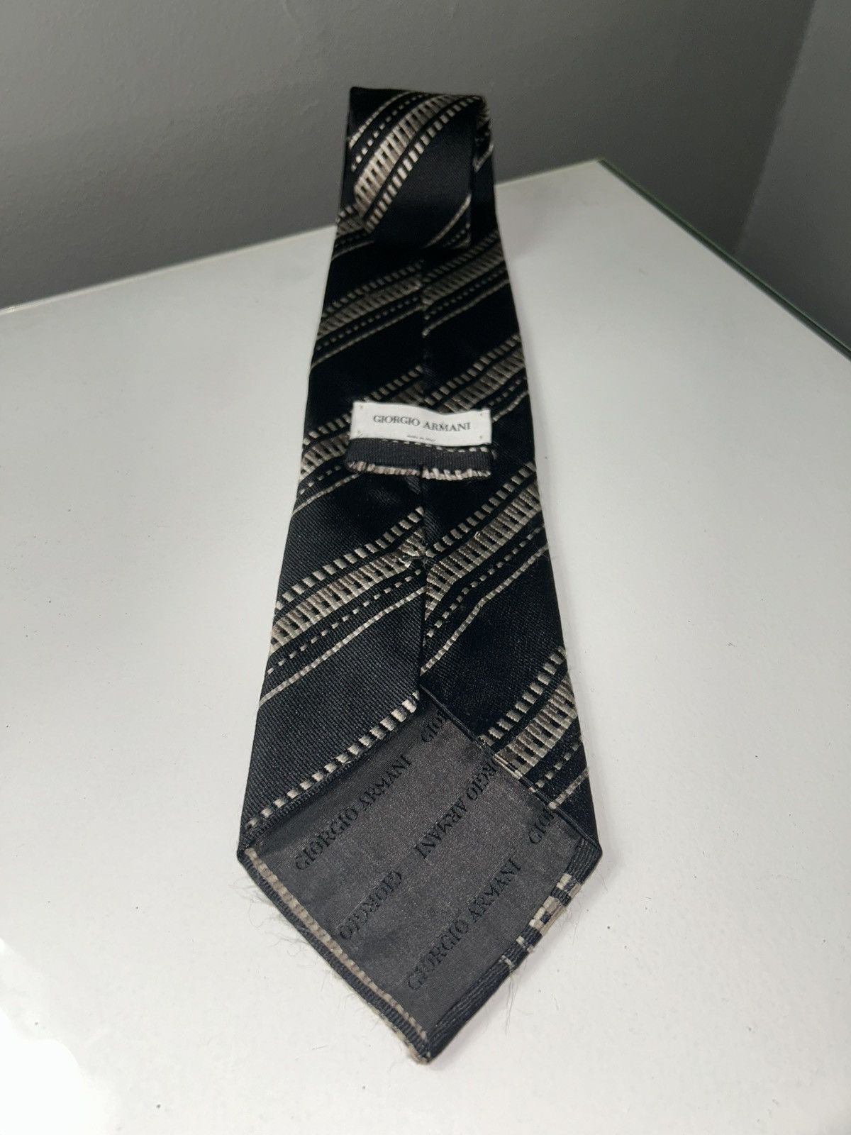 Giorgio Armani Georgio Armani Black &Silver Striped Men's Silk Tie Size ONE SIZE - 4 Thumbnail