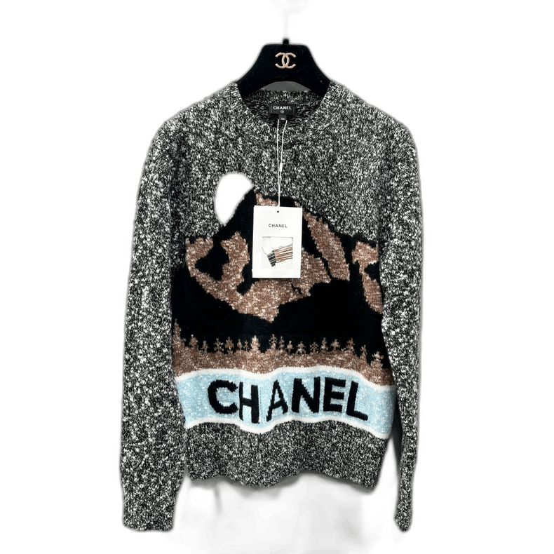 Chanel Chanel Gray Mountain Cashmere Sweater Size 34 Size XS / US 0-2 / IT 36-38 - 1 Thumbnail
