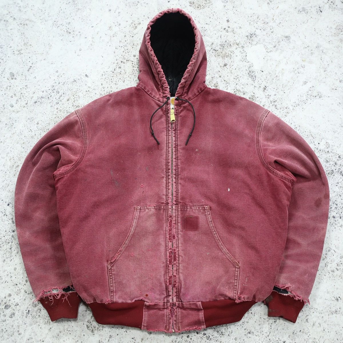 Carhartt THRASHED Vintage Carhartt J68 CRI Crimson Faded Red Jacket Size US XL / EU 56 / 4 - 2 Thumbnail