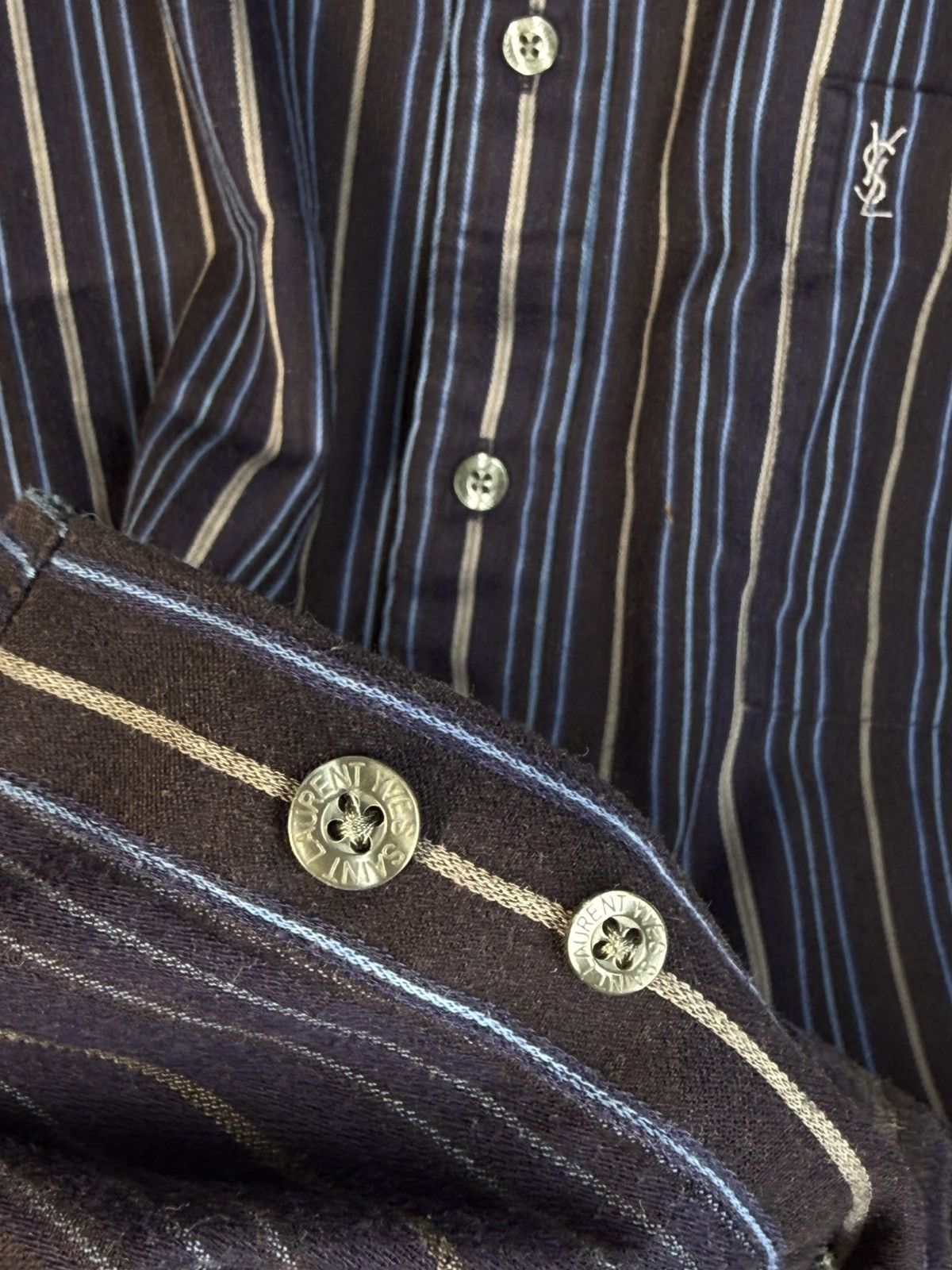 Yves Saint Laurent Super Soft YSL Shirt Summer Button Up w/ Logo Vintage Collar Size US L / EU 52-54 / 3 - 7 Thumbnail