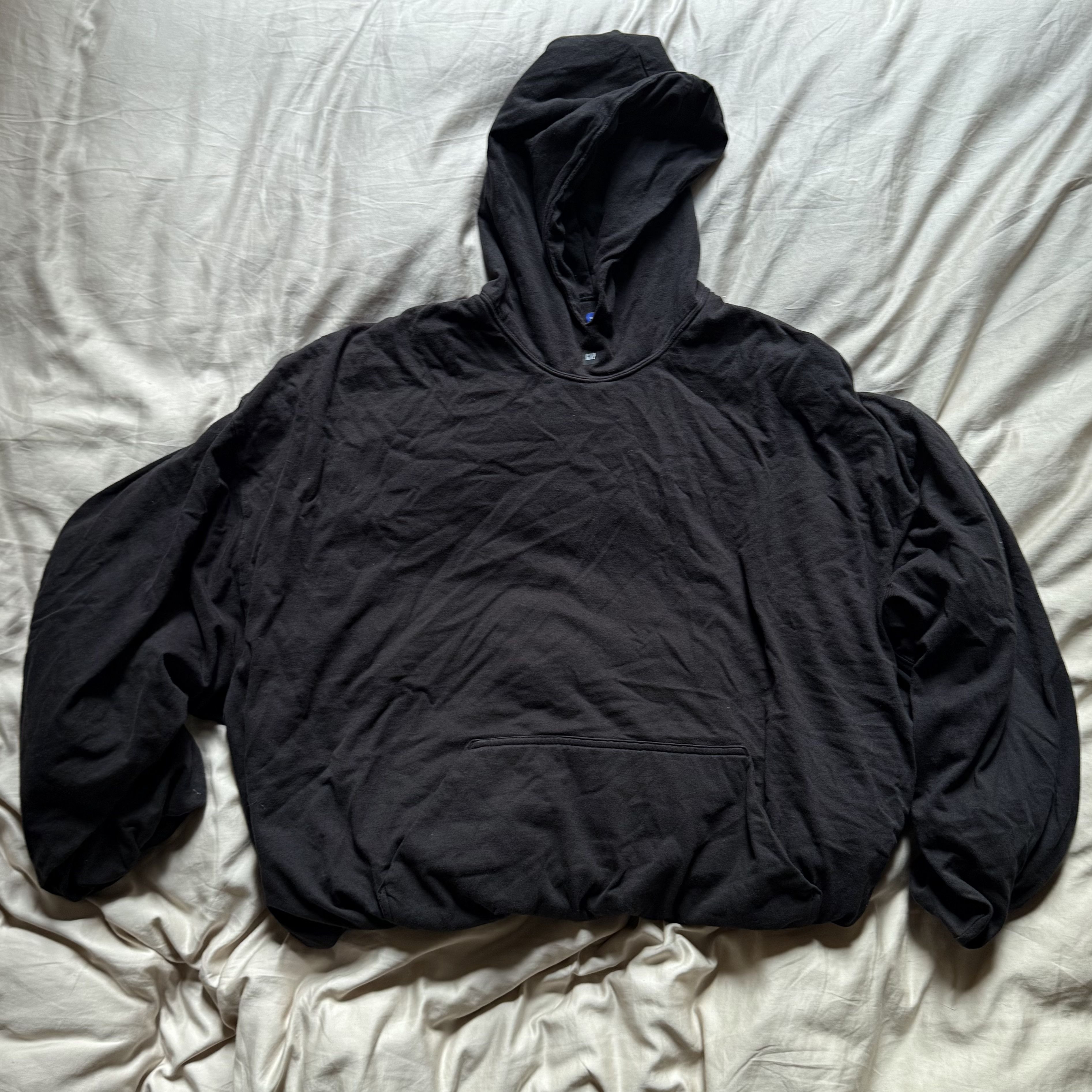 YEEZY GAP Balenciaga Padded Hoodie Black XL – Oversized Fit