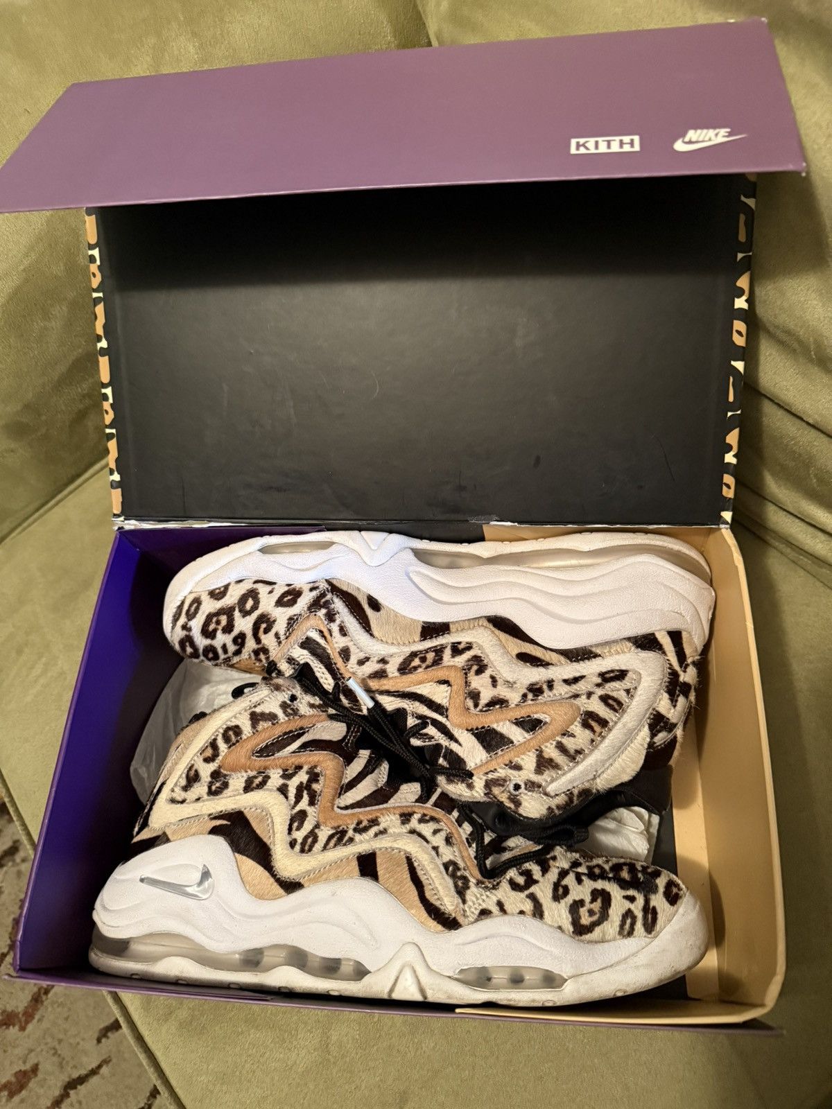 Kith × Nike Nike + Kith Air Pippen 1 Chimera Animal Print EXC! OG Box 11 Size US 11 / EU 44 - 4 Thumbnail