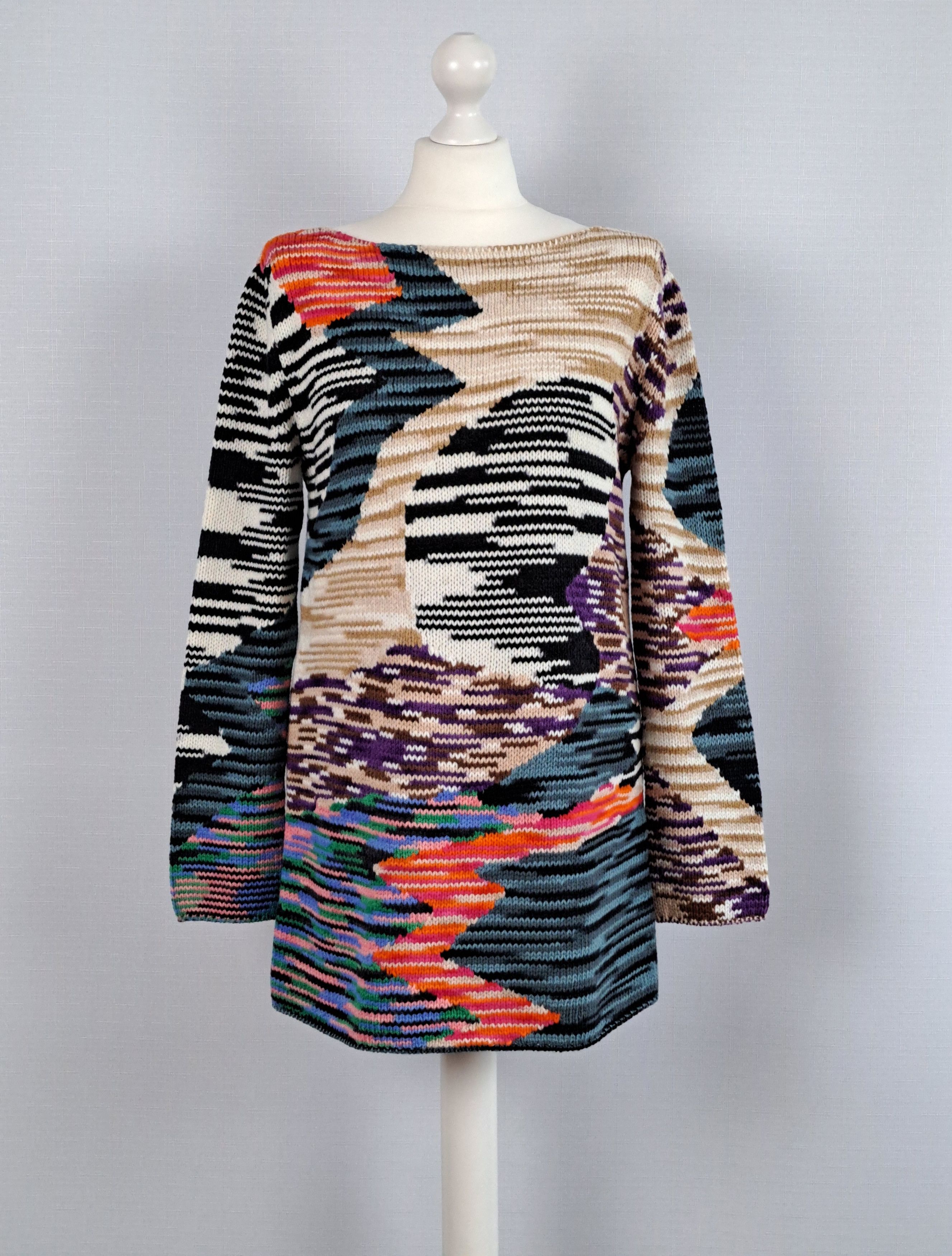 image of Missoni Abstract Pattern Wool Knit Sweater. Size 38, Women's