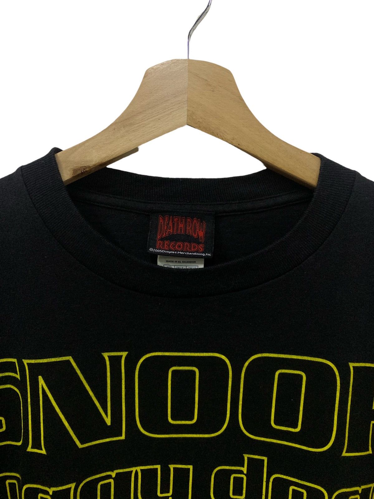 Rap Tees × Snoop Dogg × Vintage Vintage 2000’s Snoop Dogg Gun fire Death Row Records Rap Tee Size US XXL / EU 58 / 5 - 5 Thumbnail