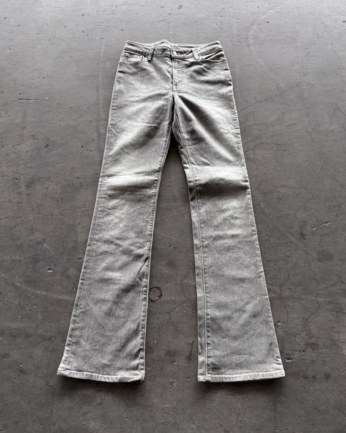 If Six Was Nine × Japanese Brand × KMRii 2000s Georgia Love Mudwash Grey Flared Denim Jeans Size US 29 - 2 Thumbnail
