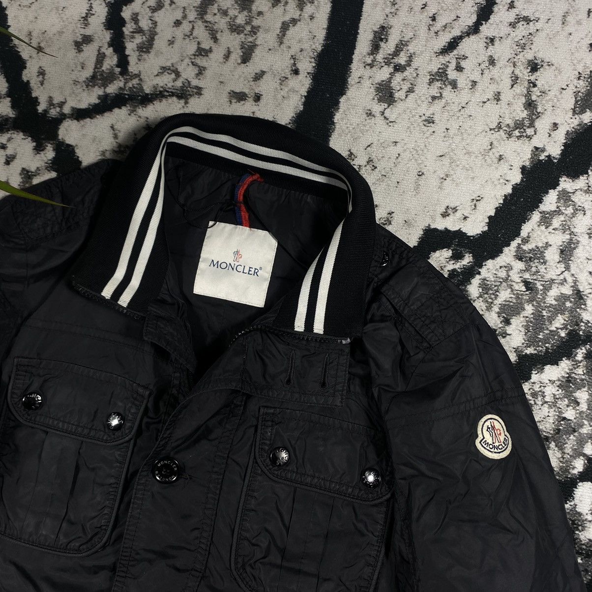 image of Moncler Mate Vintage Mens Nylon Jacket Y2K 00S Gorpcore in Black (Size Medium)