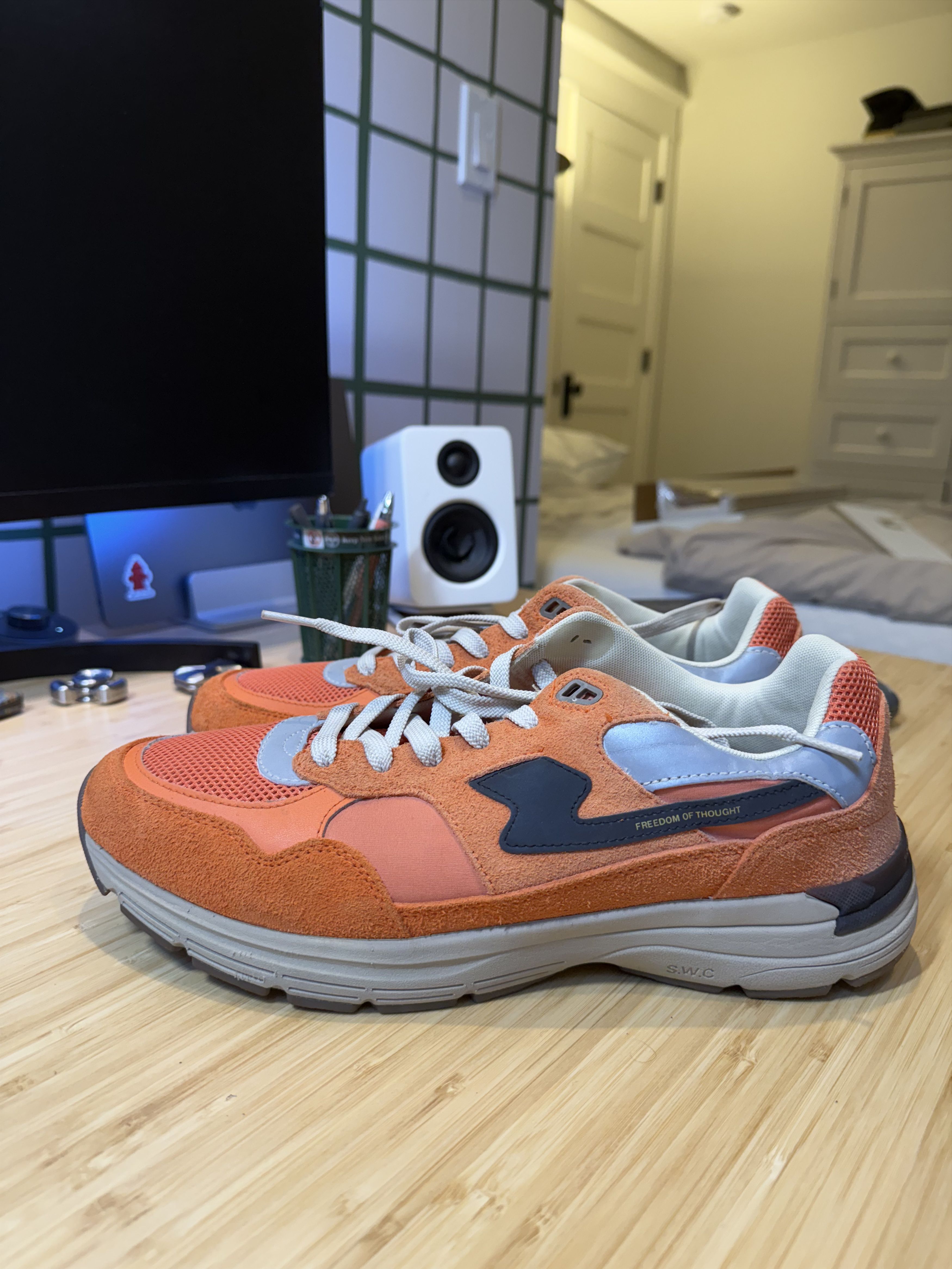 Stepney Workers Club SWC Orange Low Top EU46 but fit 12US Size US 13 / EU 46 - 6 Thumbnail