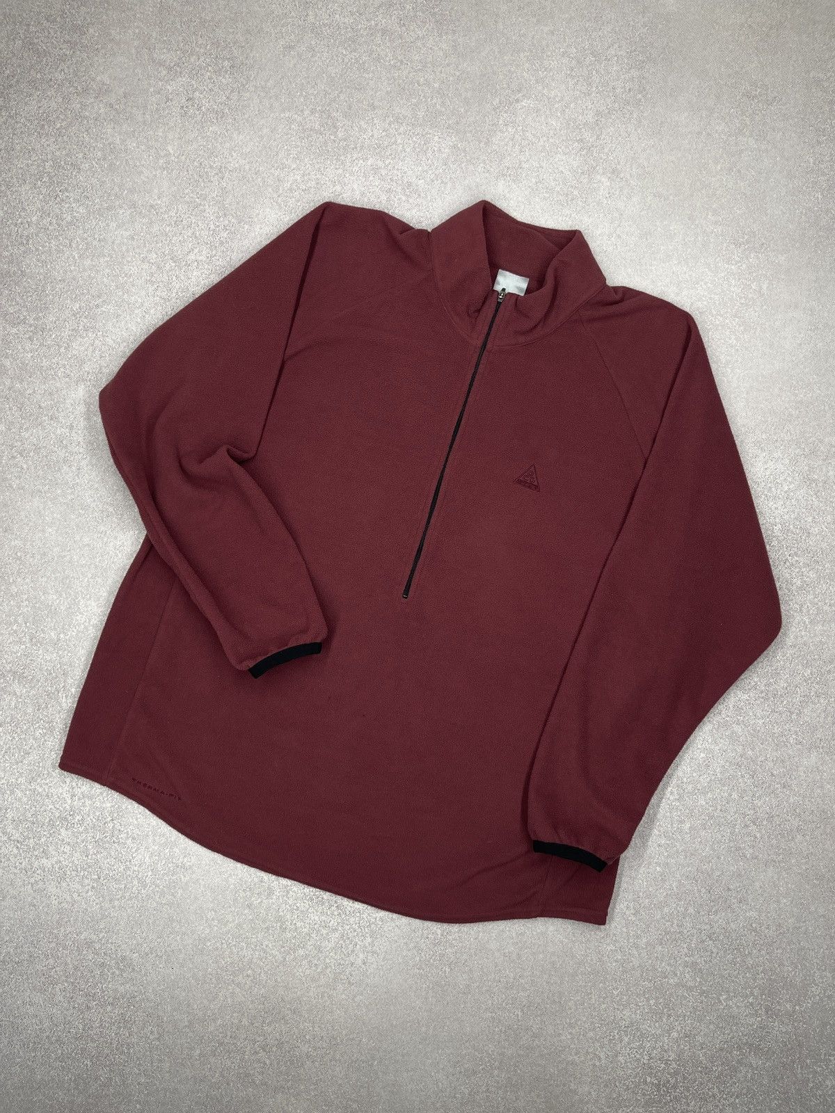 Nike ACG Vintage Nike ACG Therma-Fit 1/4 Zip Fleece Burgundy Size US XL / EU 56 / 4 - 1 Thumbnail