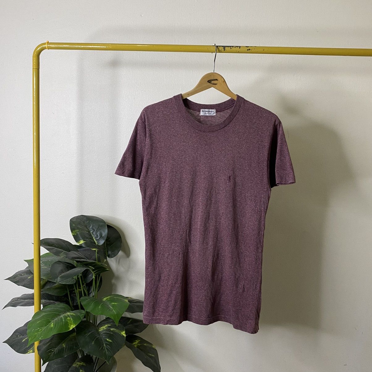 Yves Saint Laurent Vintage 1990s YSL Pour Homme Small Logo Tee Size US S / EU 44-46 / 1 - 1 Thumbnail