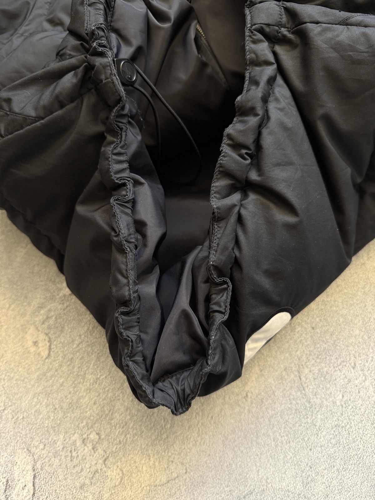 Nike Vintage Nike down jacket big logo Swoosh Drill Gorpcore Size US M / EU 48-50 / 2 - 17 Thumbnail