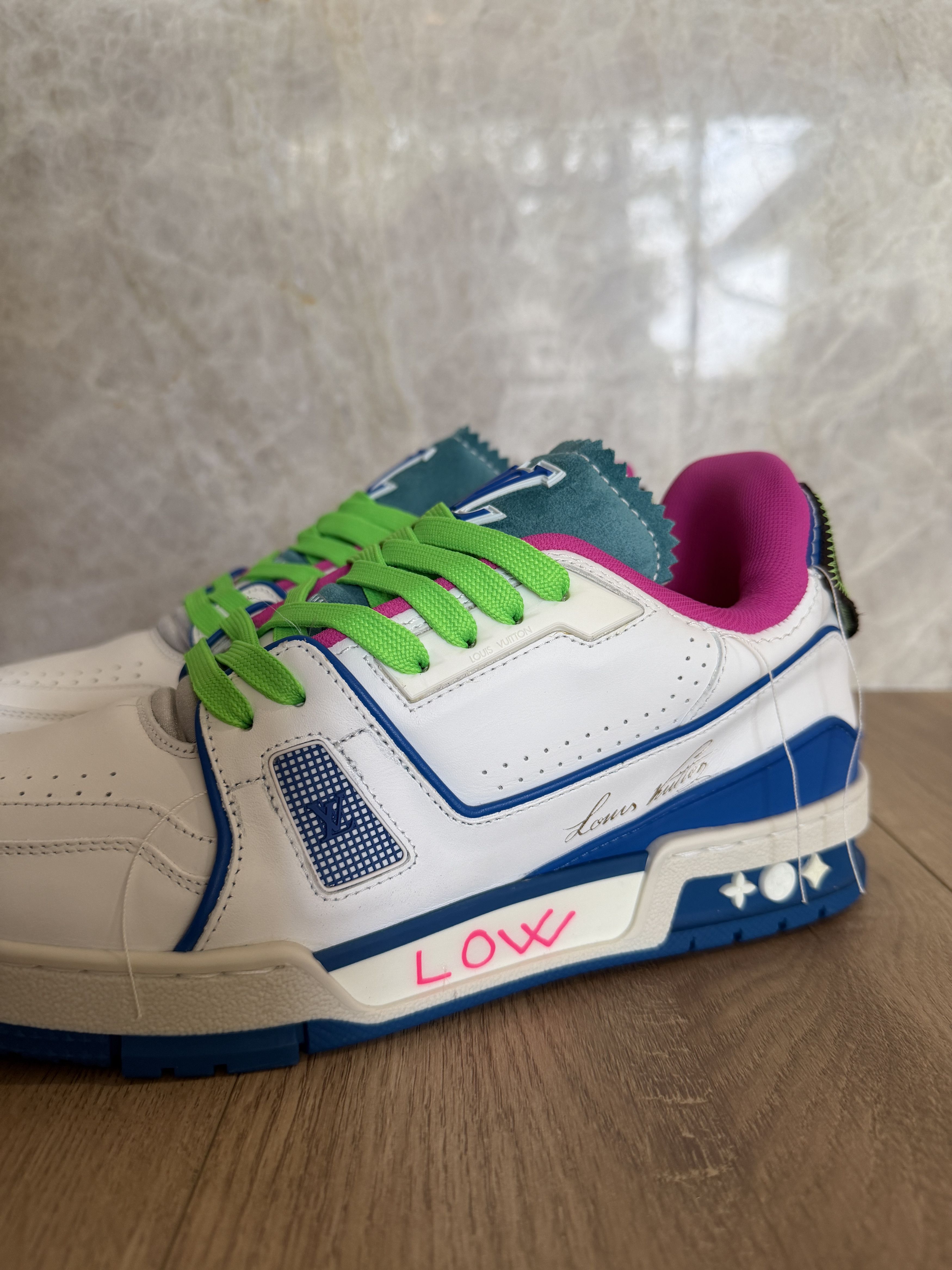 Louis Vuitton LOUIS VUITTON UPCYCLE TRAINER NEON VIRGIL Size US 8 / EU 41 - 6 Thumbnail