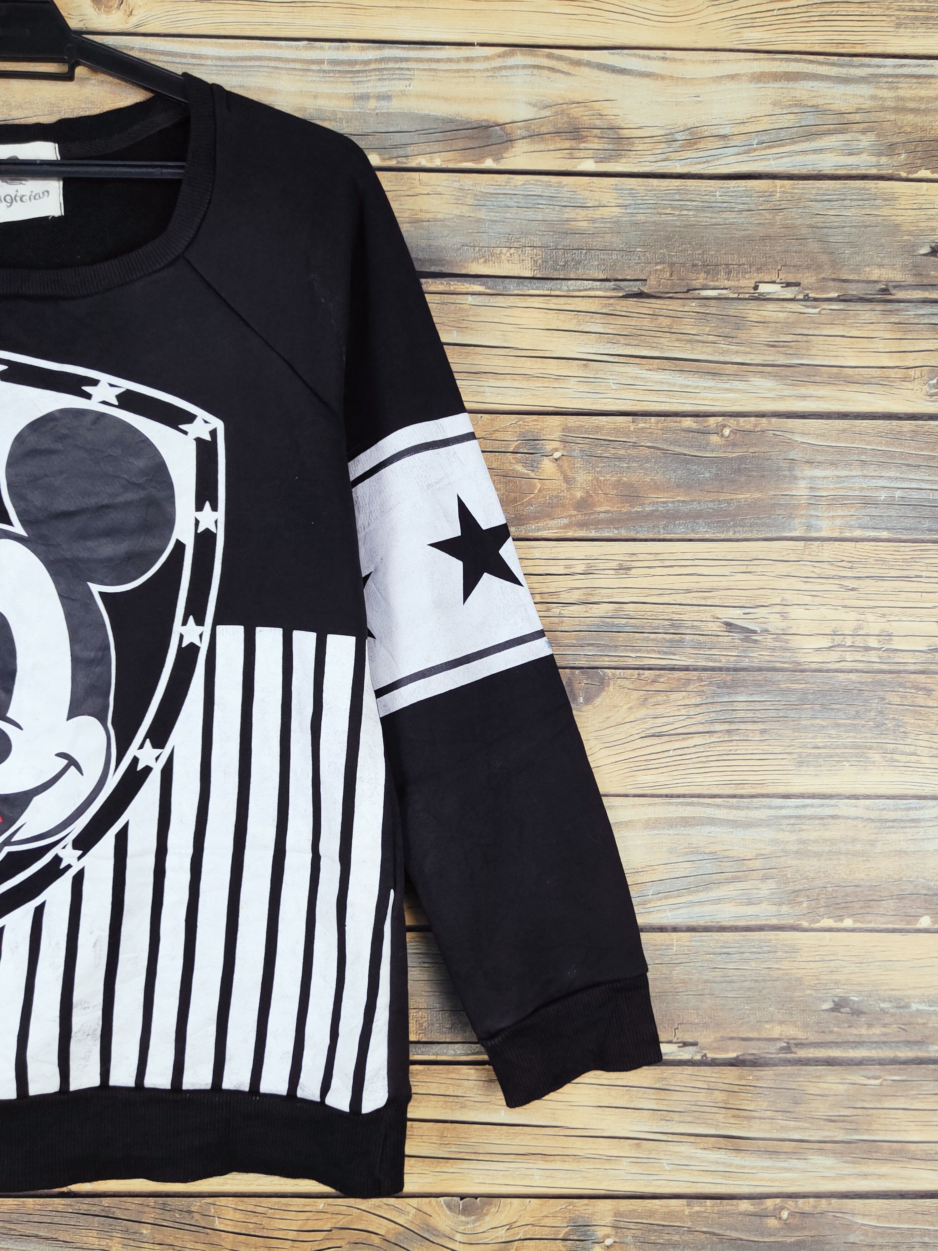 Japanese Brand × Mickey Mouse × Vintage Magician mickey mouse Black Sweatshirts #W1163 Size US S / EU 44-46 / 1 - 5 Thumbnail
