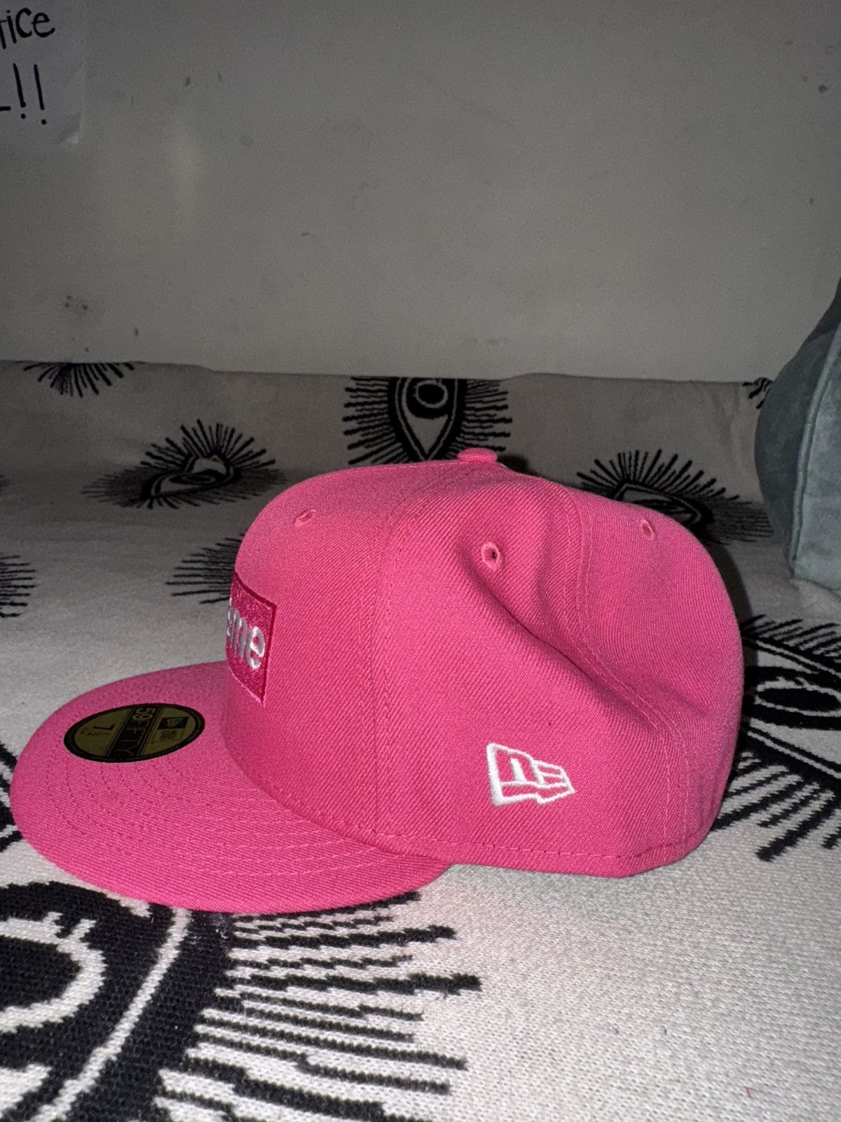 Supreme Supreme Breast Cancer Awareness Box Logo New Era Size ONE SIZE - 3 Thumbnail