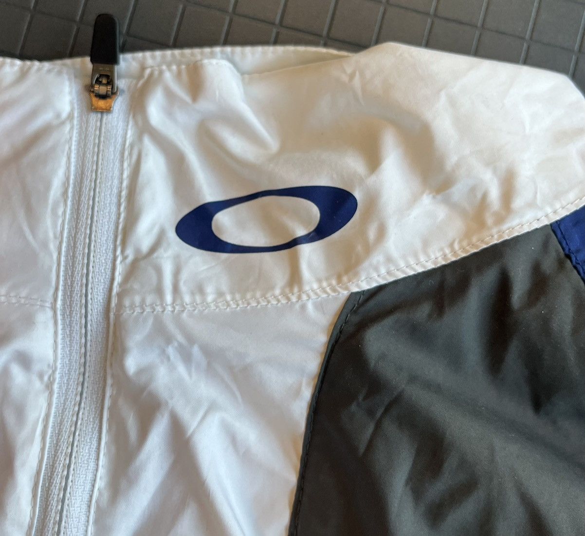 Oakley VINTAGE Y2K OAKLEY ACTIVEWEAR PULLOVER Size US S / EU 44-46 / 1 - 5 Thumbnail