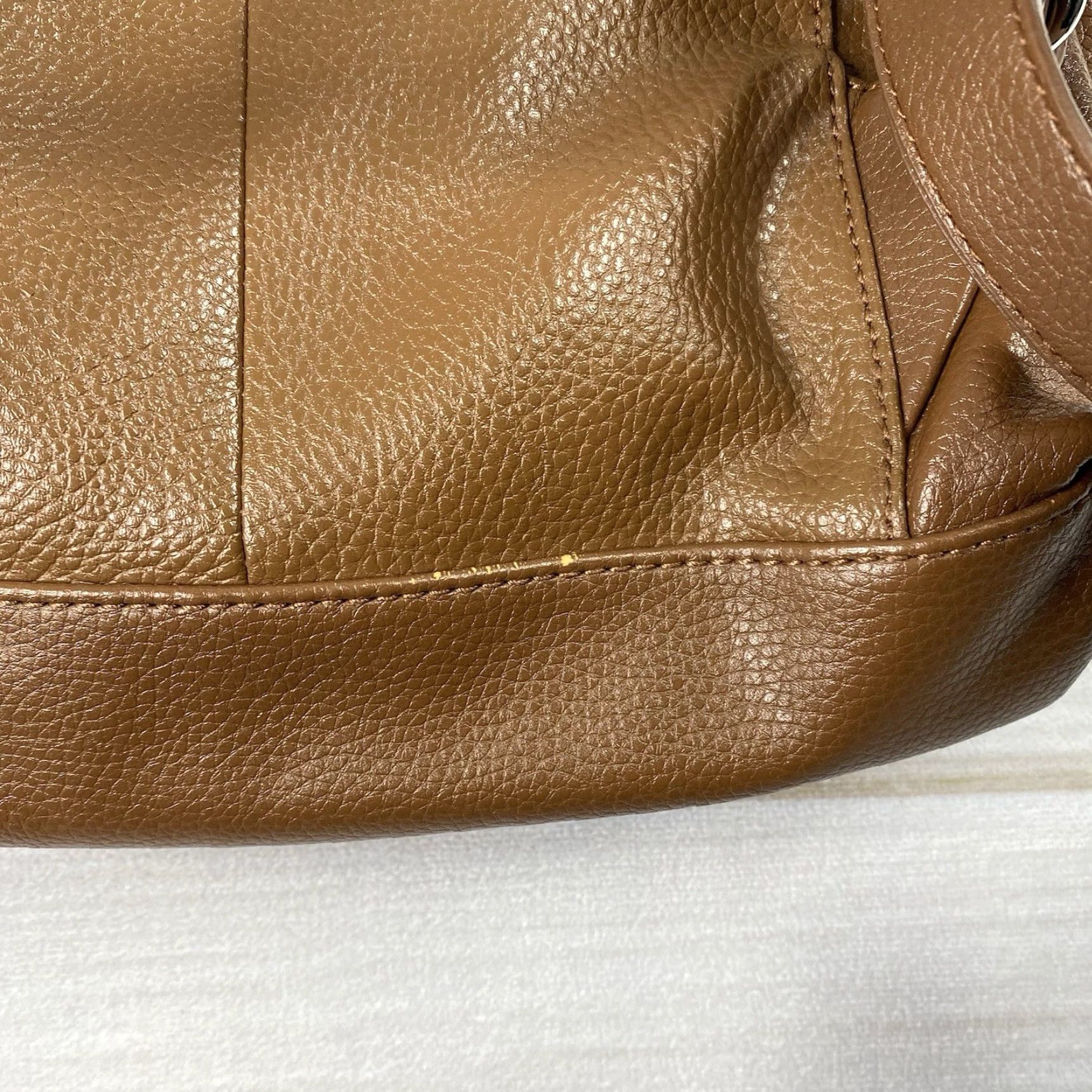 Clarks Clarks Backpack Brown Leather Pebbled - Medium, Women, School, Pockets, Tote/Handbag Style, Zip Closure, Travel, Casual, Vintage: No Size ONE SIZE - 7 Thumbnail