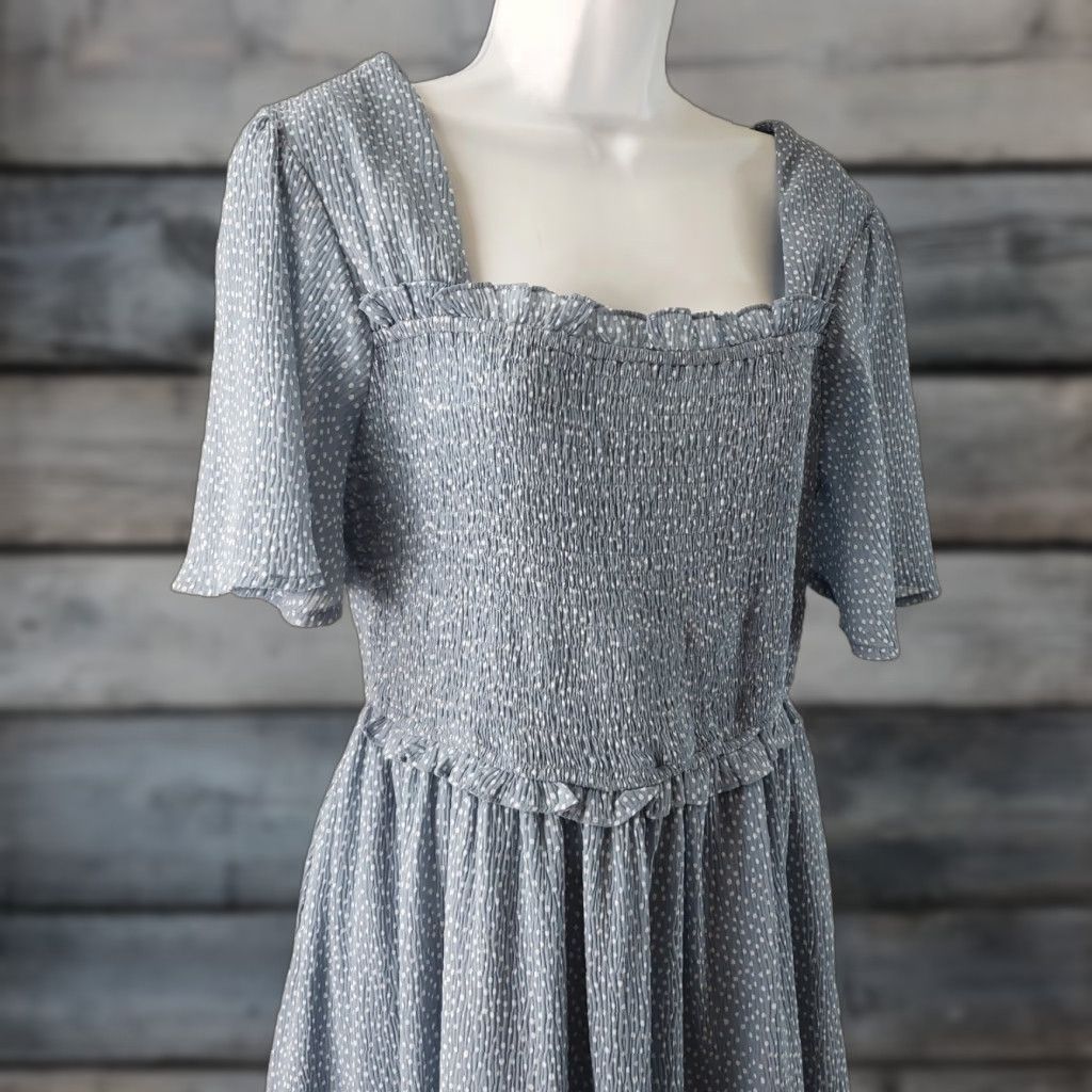 Vintage Loveriche Womens Dress Sz Medium Blue White Polka Dot Smocked Dress Short Sleeve Square Neck Pullover Fit & Flare Regular Size M / US 6-8 / IT 42-44 - 1 Thumbnail